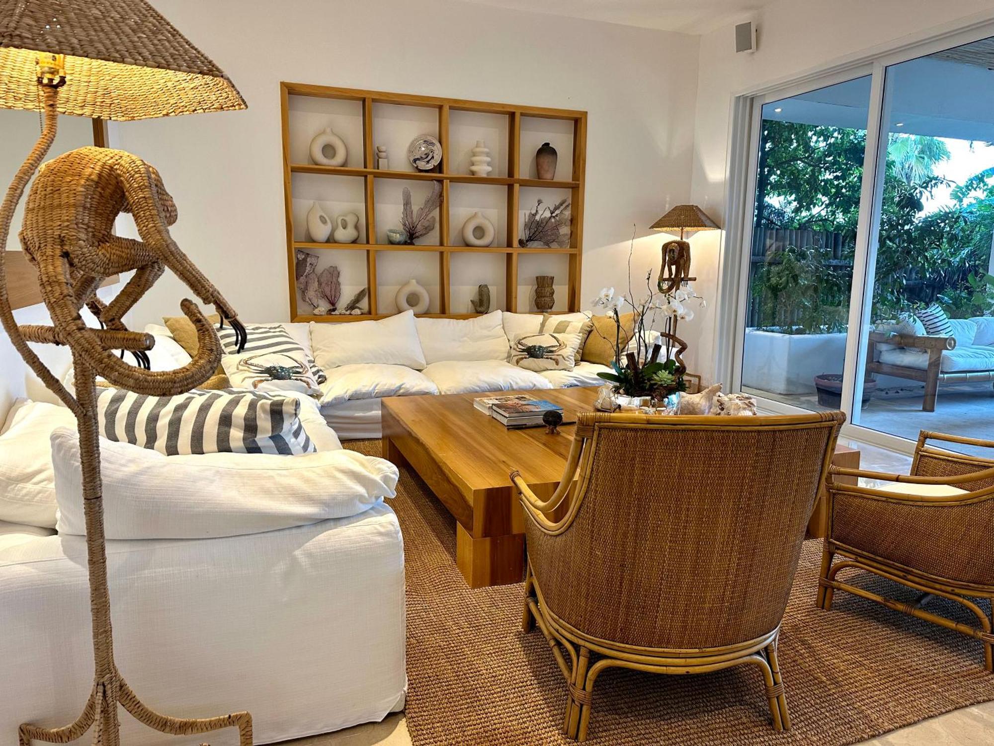 Villa 4br Lakefront With Private Pool By Solmar *