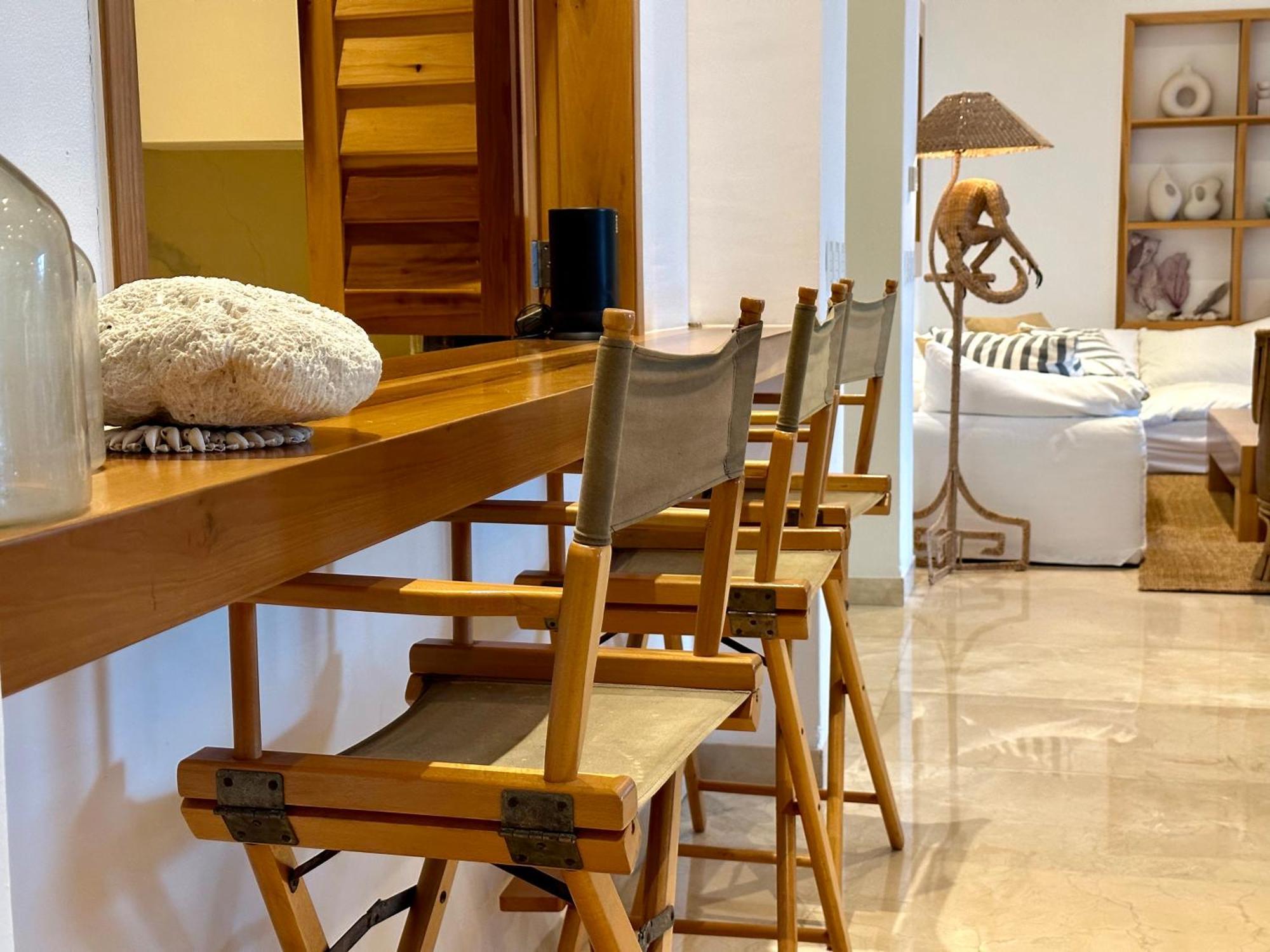 Villa 4br Lakefront With Private Pool By Solmar