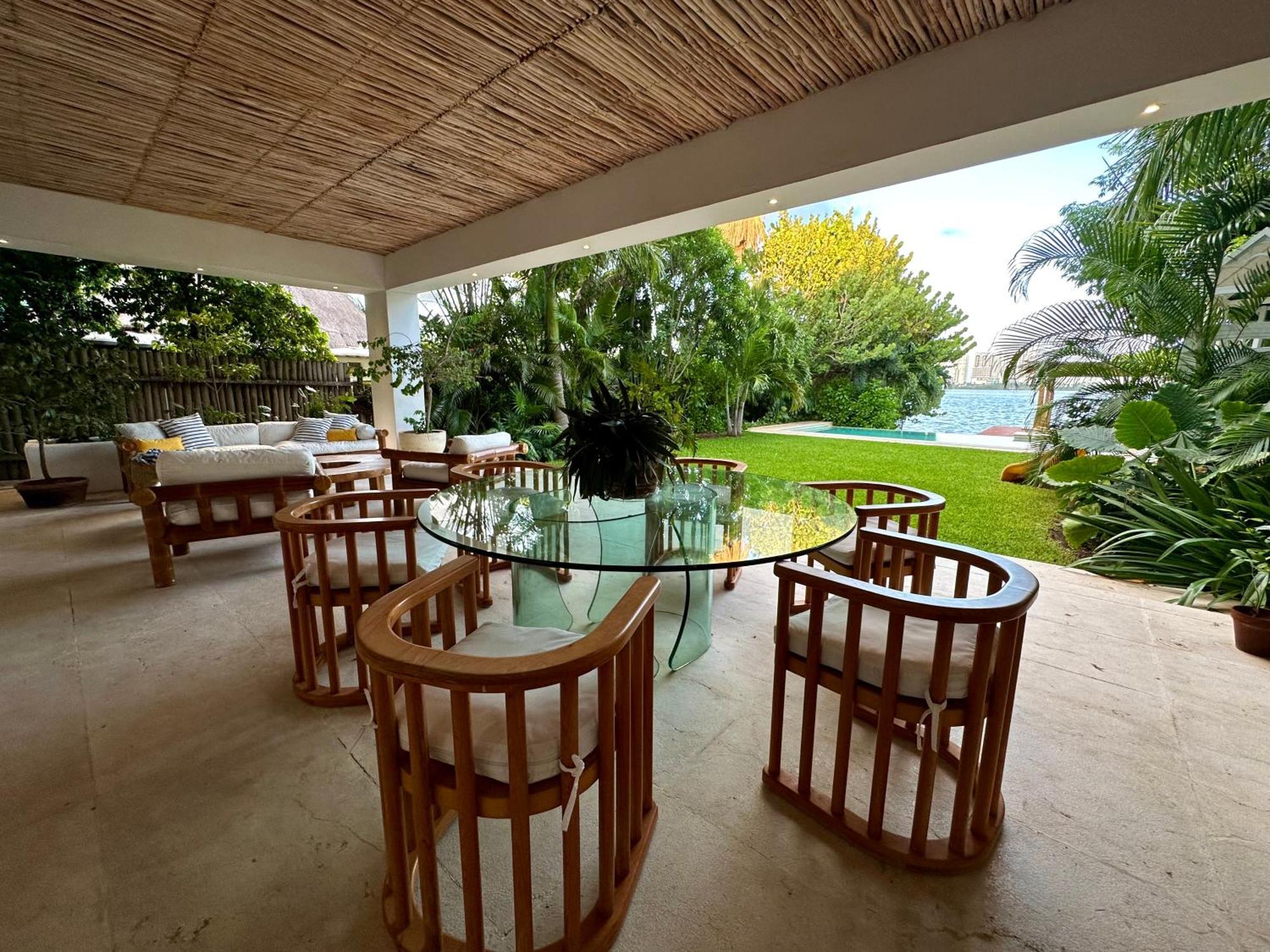 4br Lakefront With Private Pool By Solmar Cancún