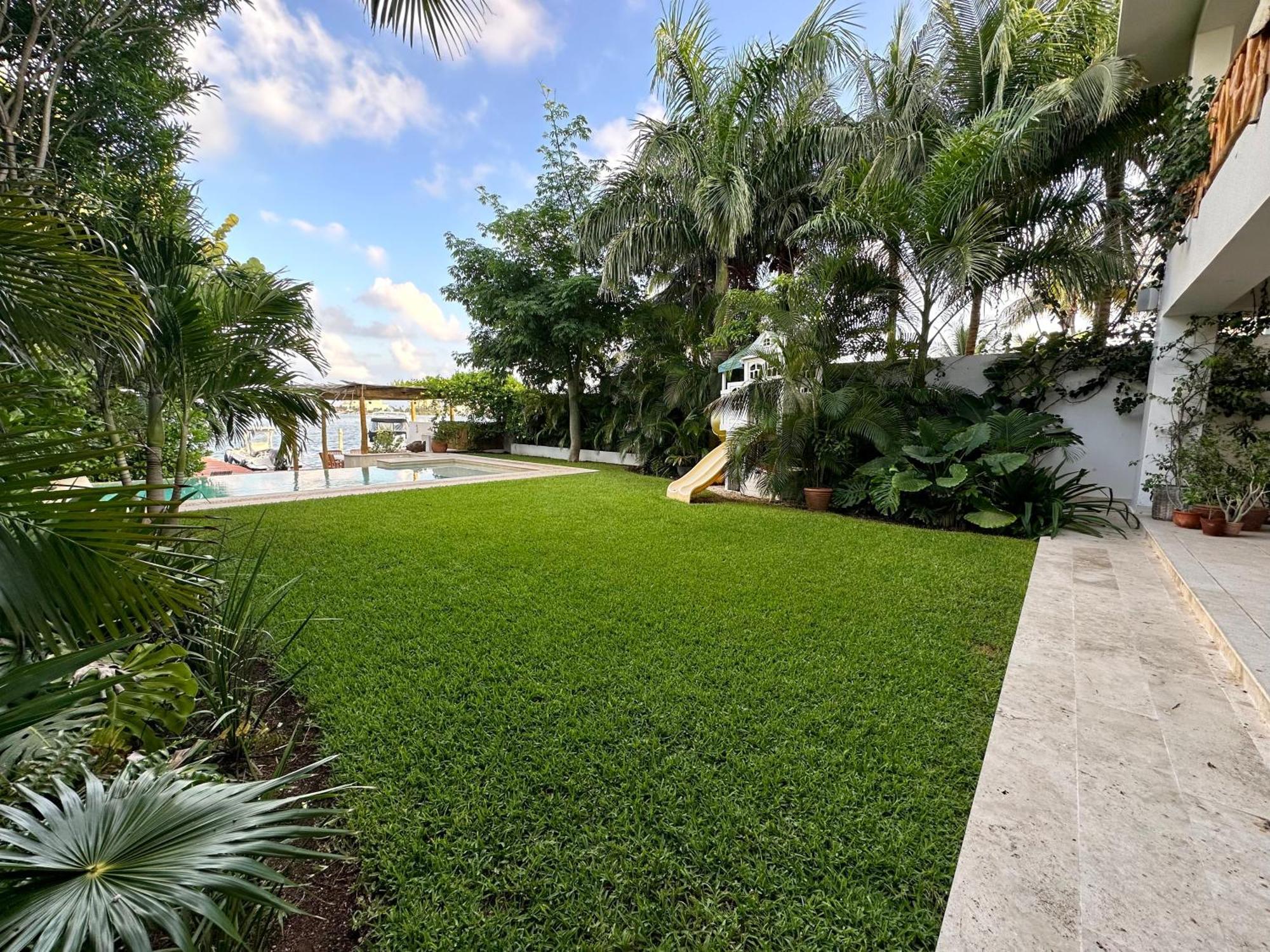 4br Lakefront With Private Pool By Solmar Cancún