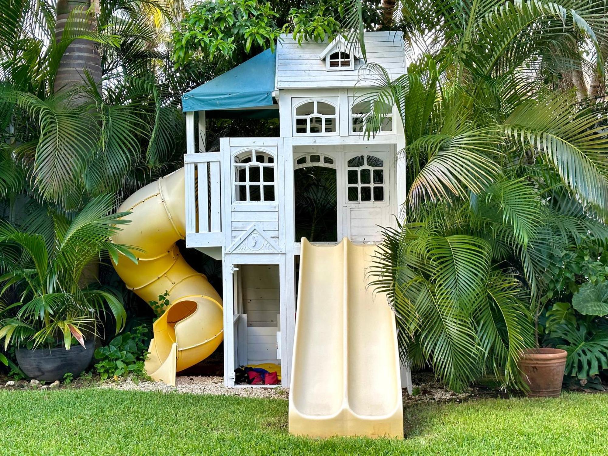 Villa 4br Lakefront With Private Pool By Solmar *
