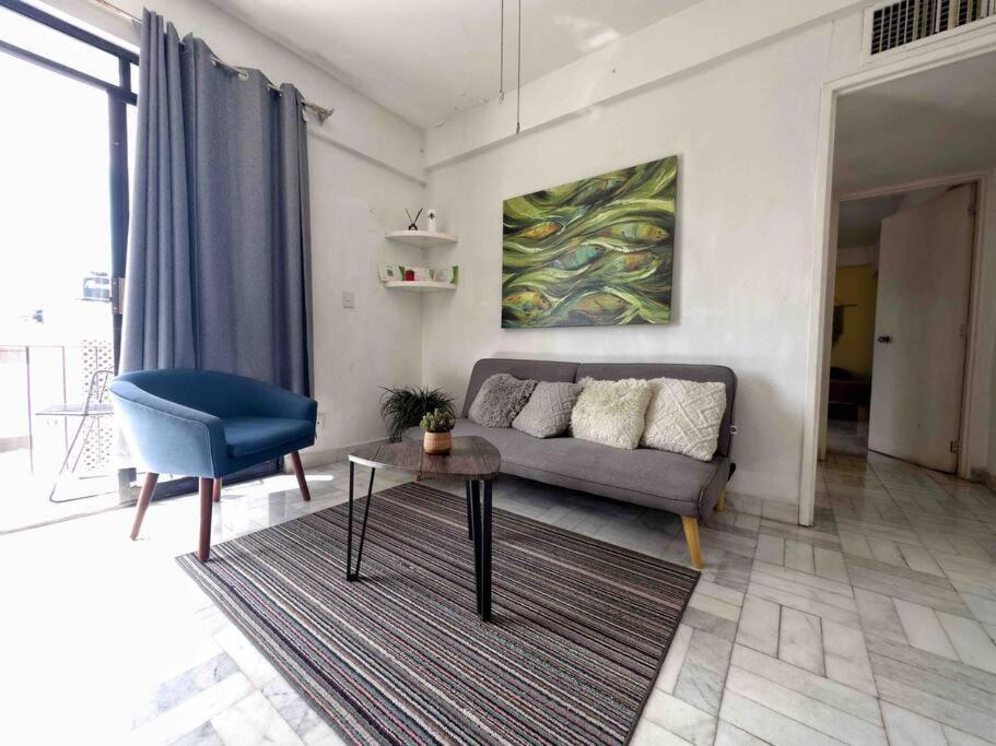 Boho Chic 1bd In Downtown, 4pax *