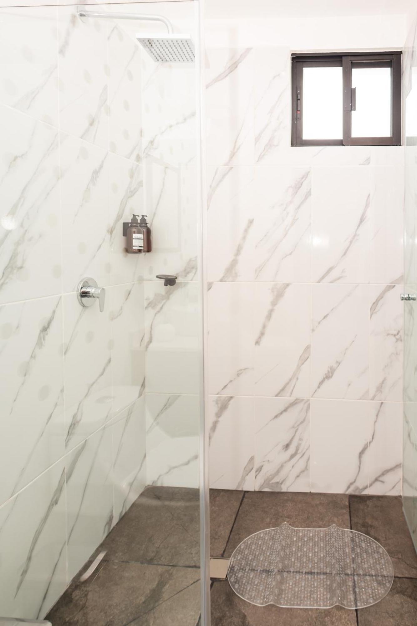 Apartment 2br Moderno En Residencial Ombu