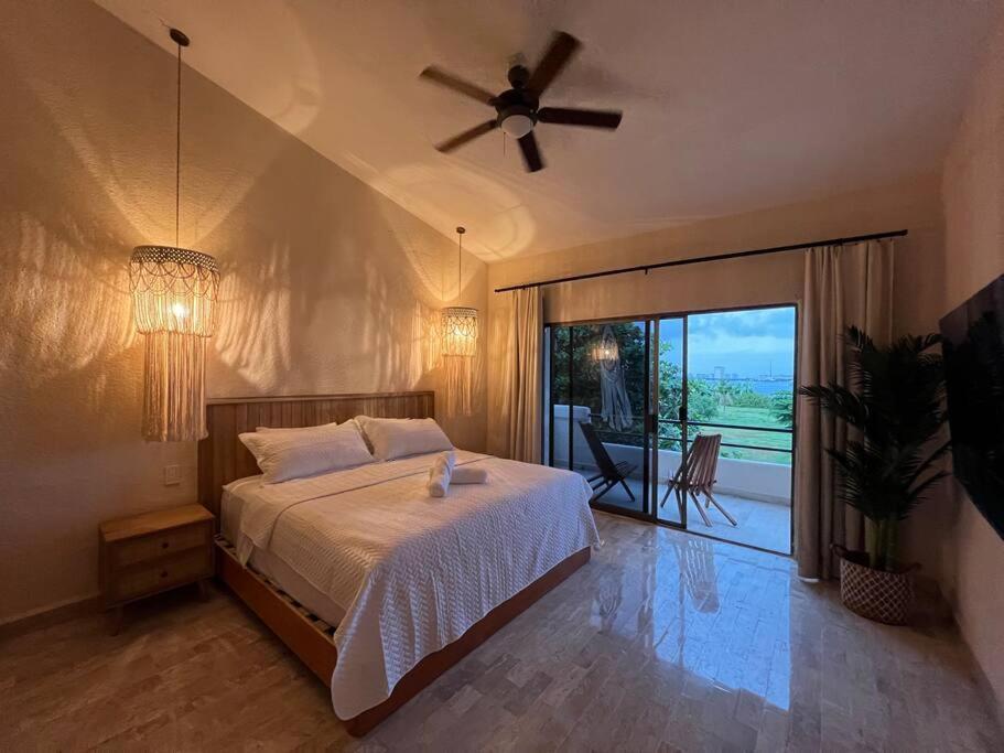 Exclusive With Private Rooftop & Amazing Views * Cancún
