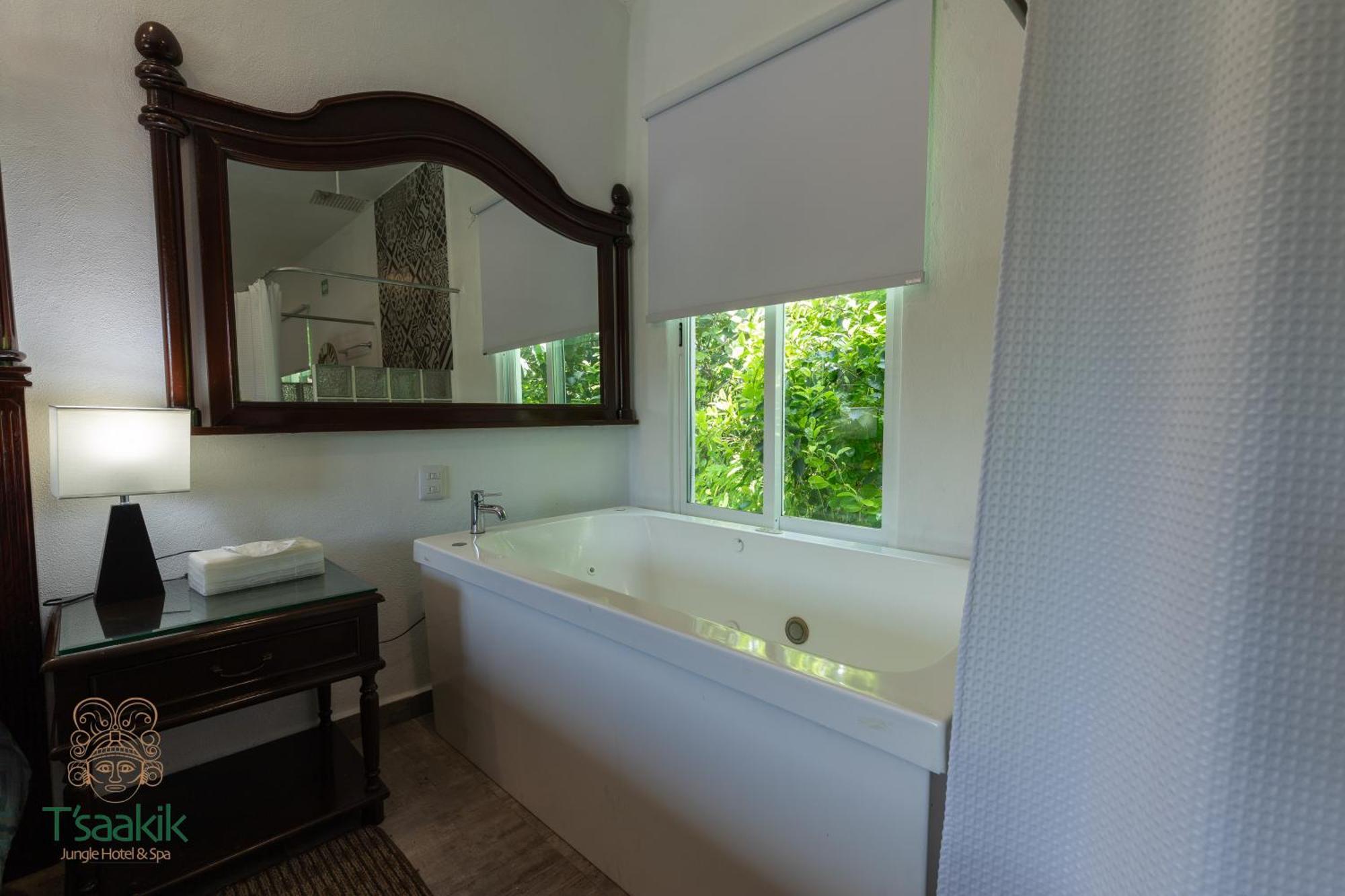 Hotel Tsaakik Jungle & Cancún