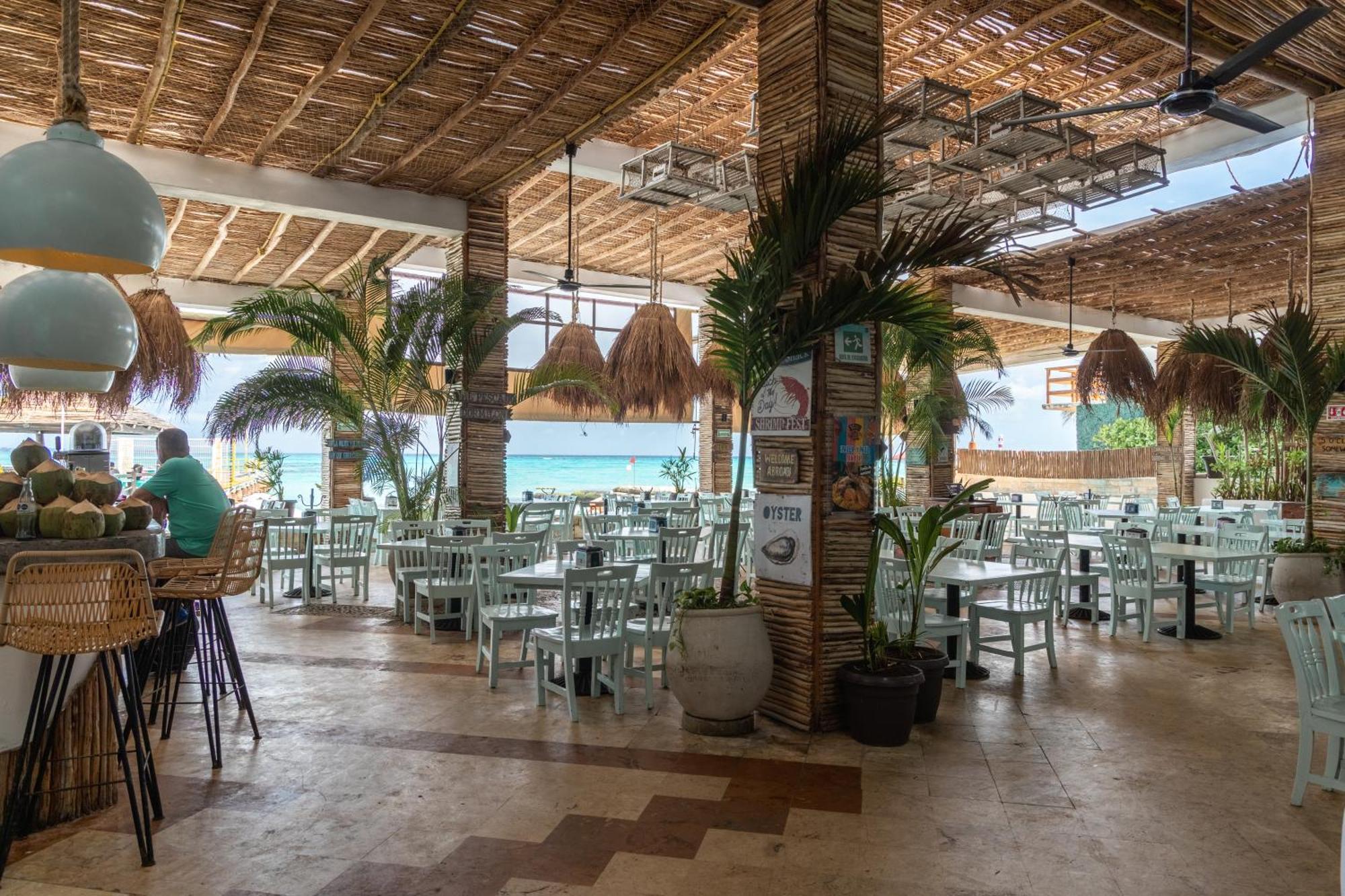 La Palma Beachfront Boutique - Self Check In 4* Cancún