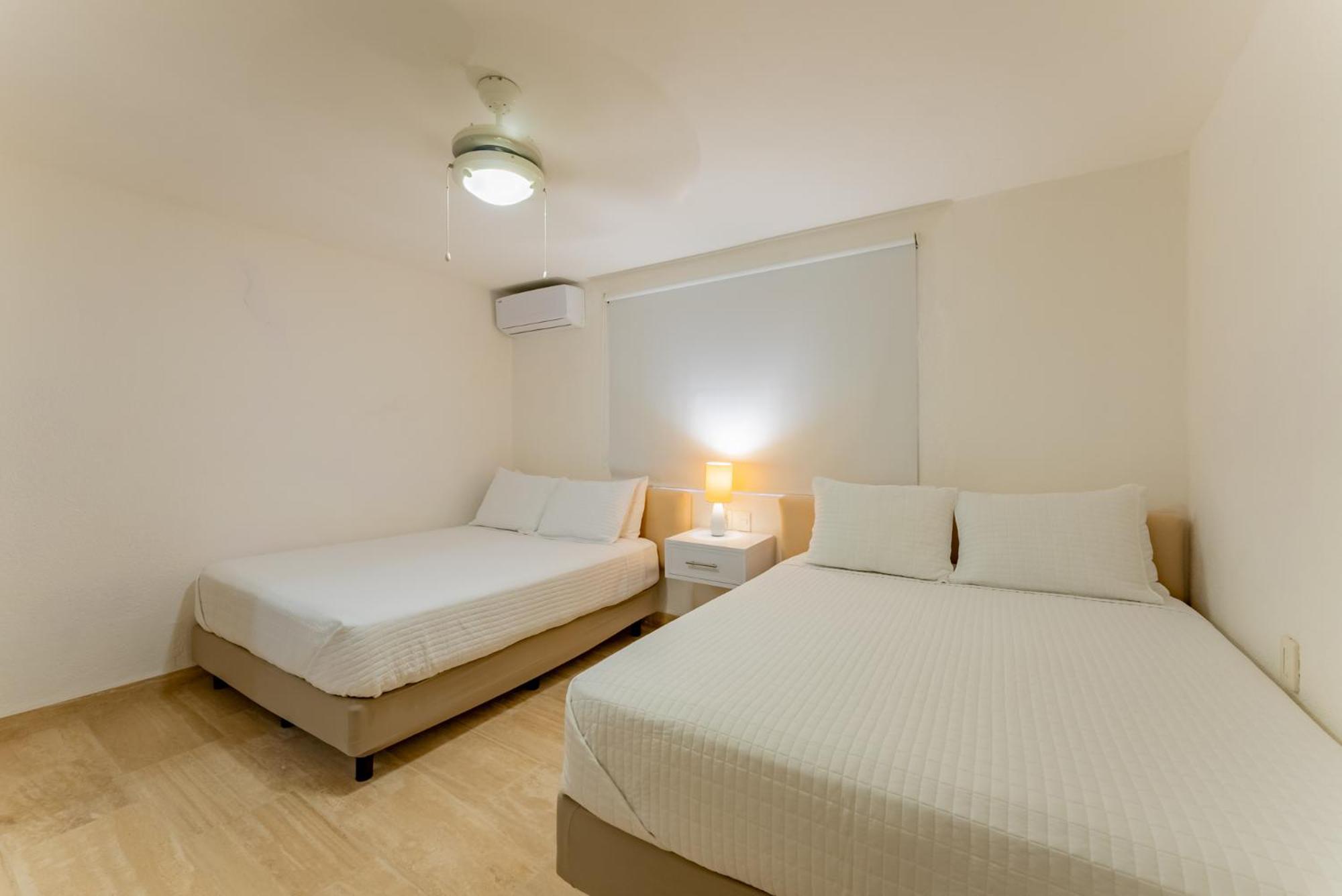 Villa Beachfront 4br Zone