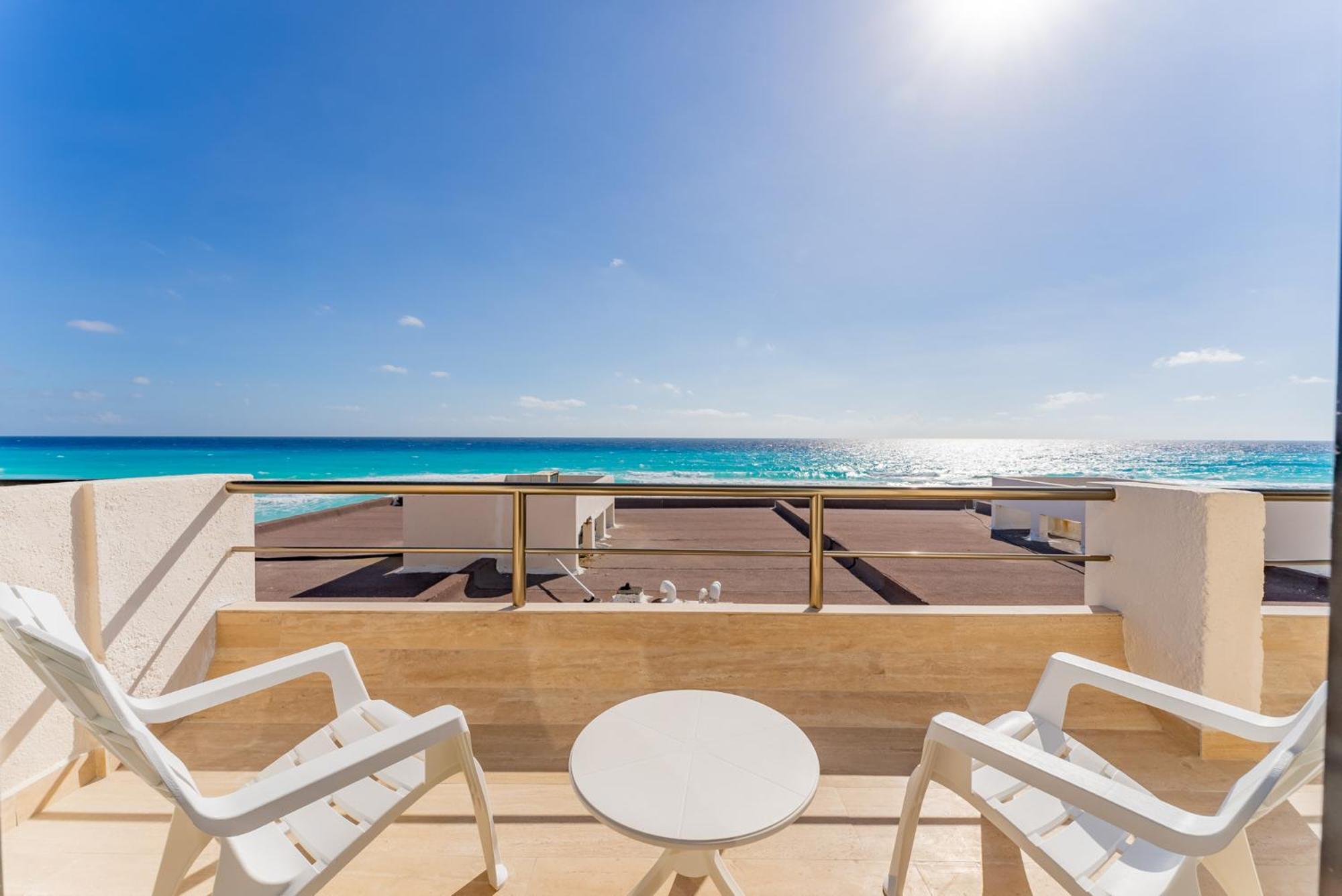 Beachfront 4br Zone *