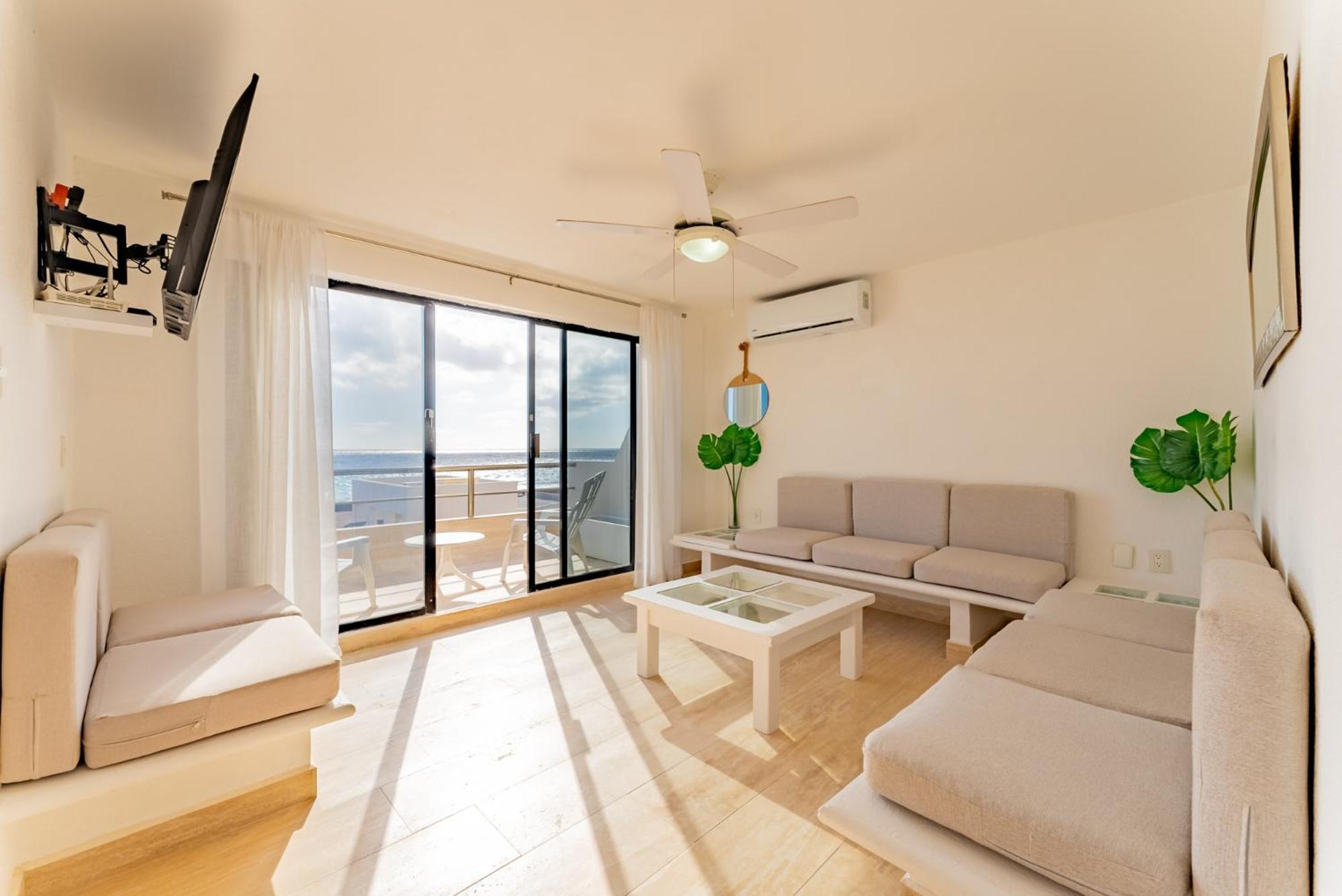 Beachfront 4br Zone Villa