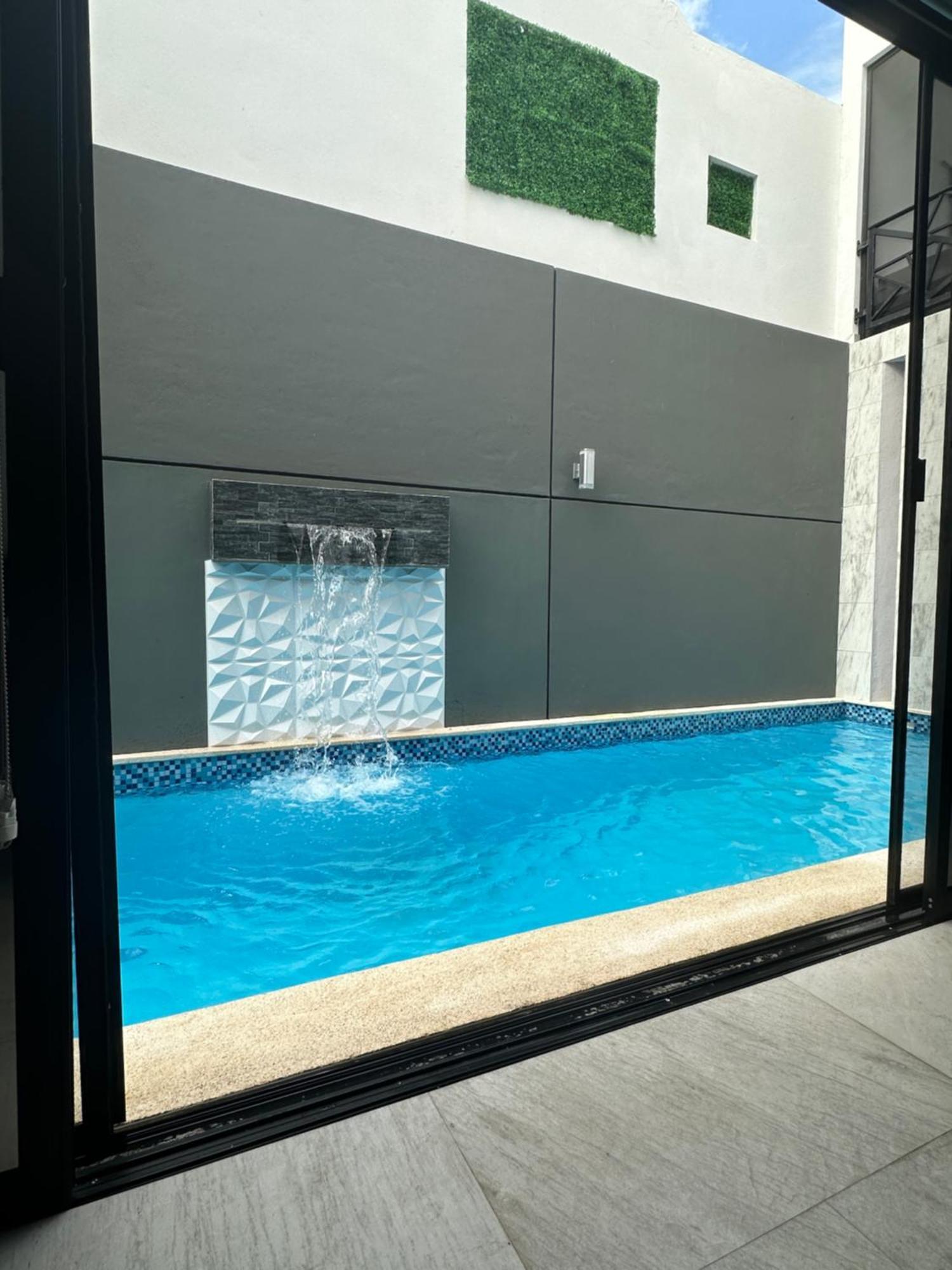 Oasis Urban Retreat