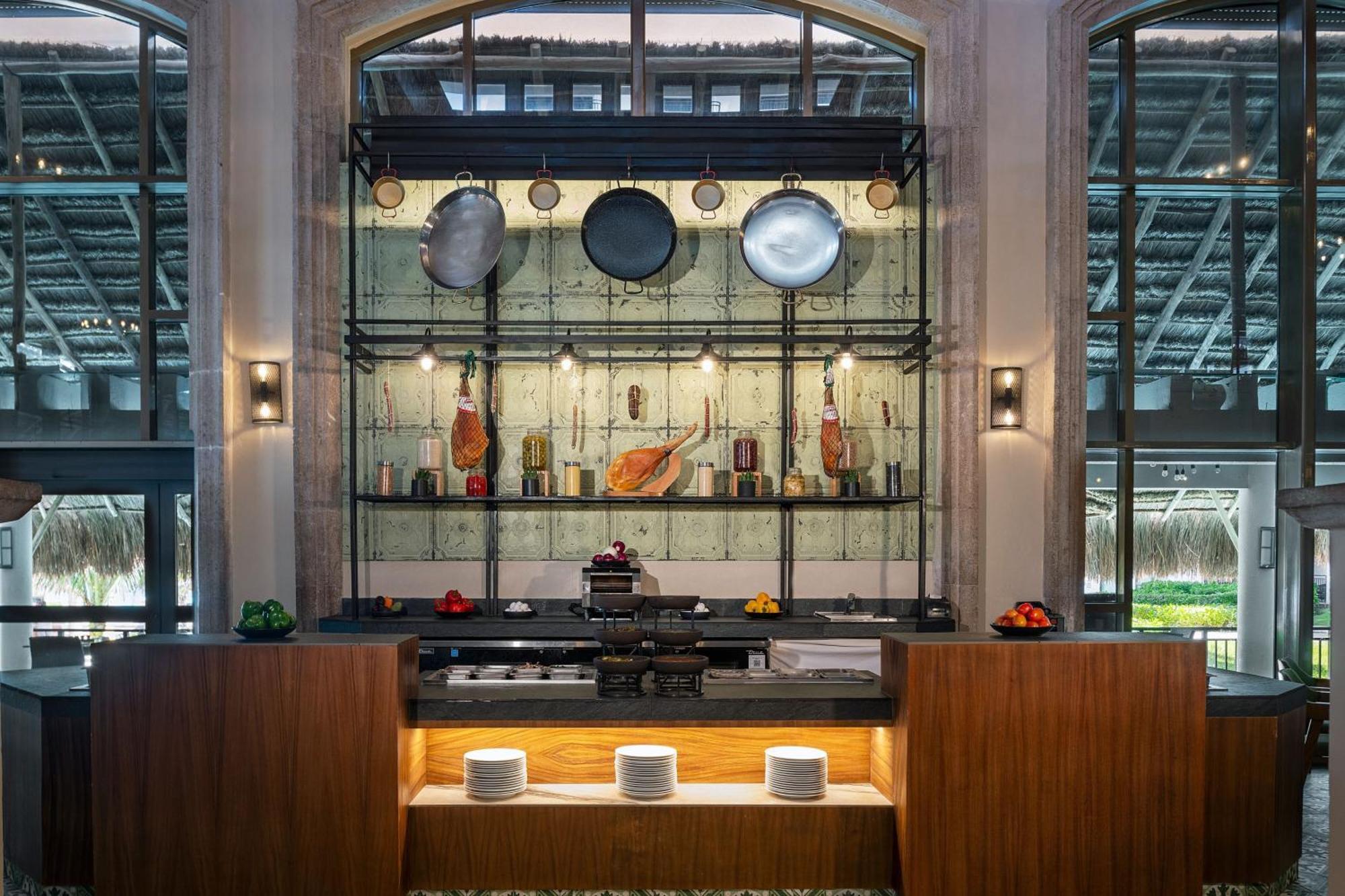 Resort Jw Marriott &