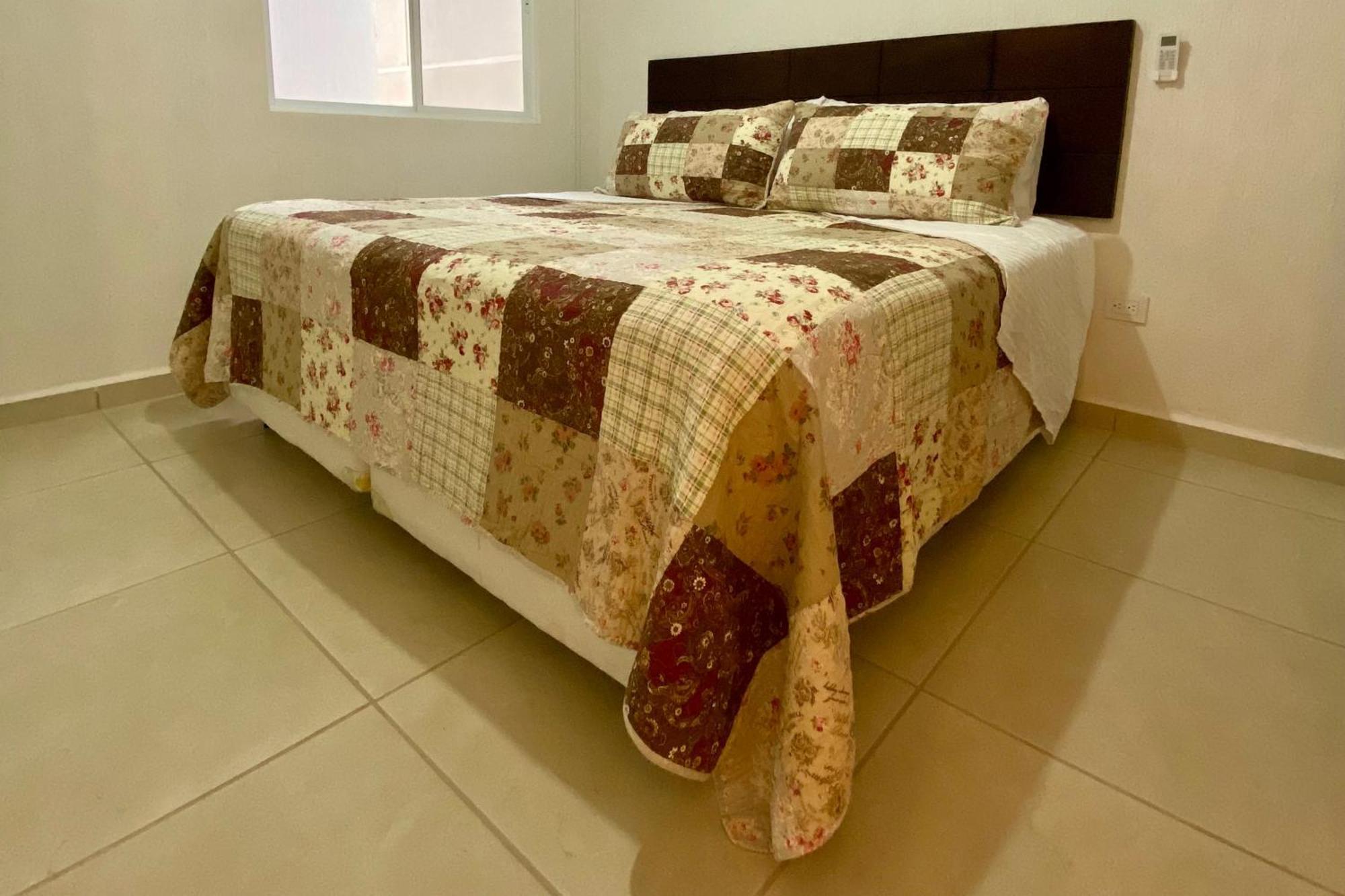 Departamento Nuevo, 3 Habitaciones, Justo En Frente De Alberca Cancún