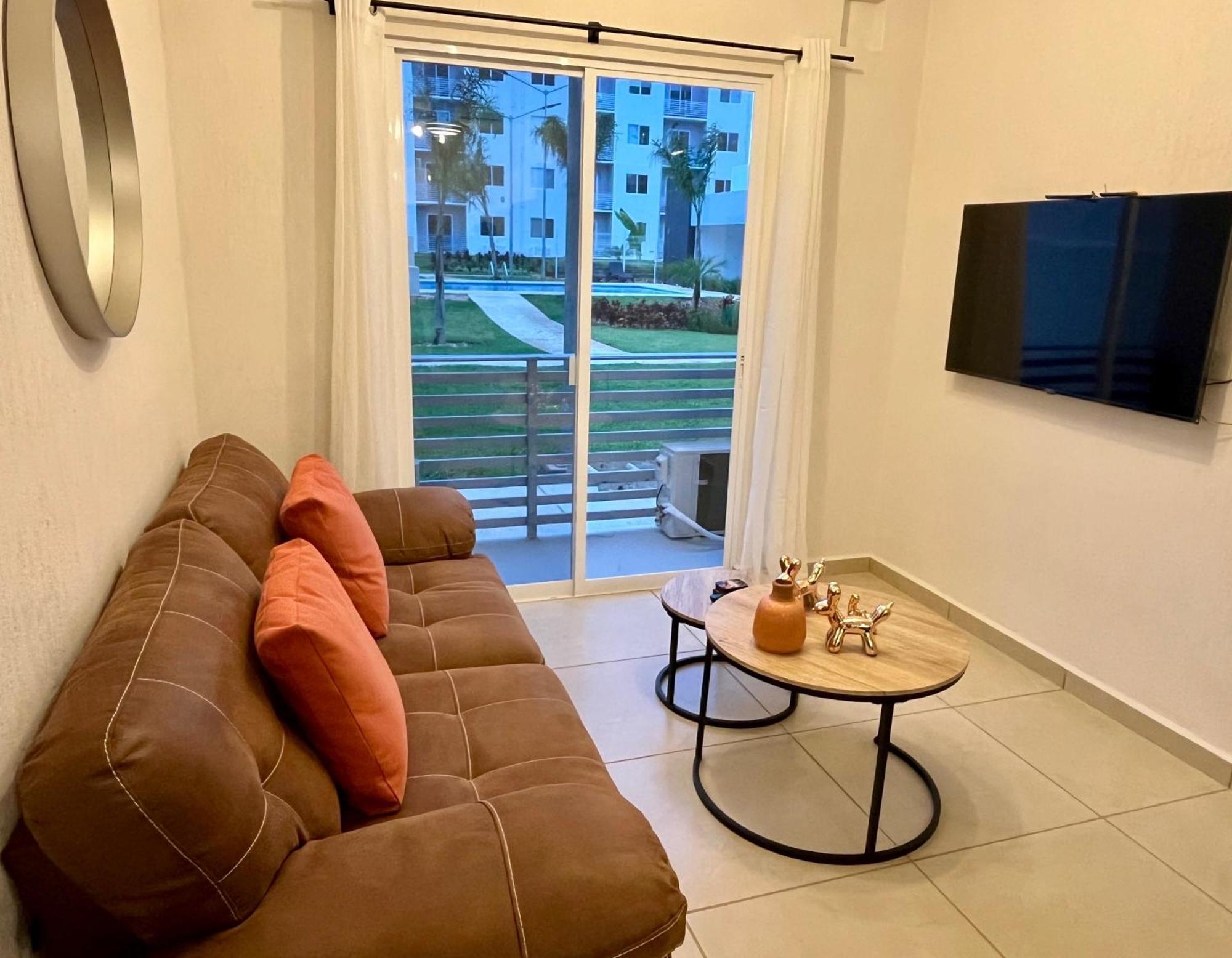 Apartamento Departamento Nuevo, 3 Habitaciones, Justo En Frente De Alberca *