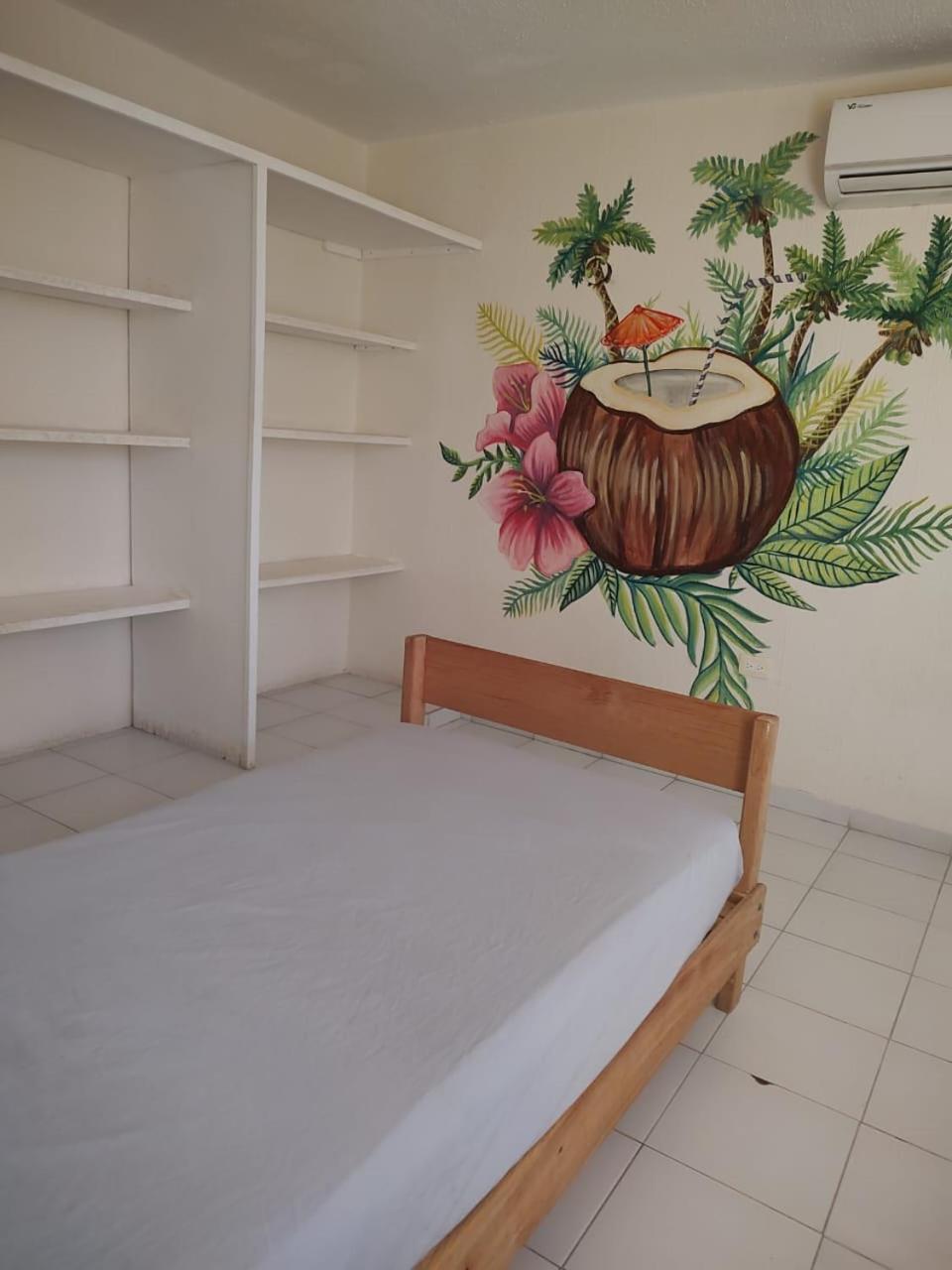 Guest house Casa Bugambilias 2*