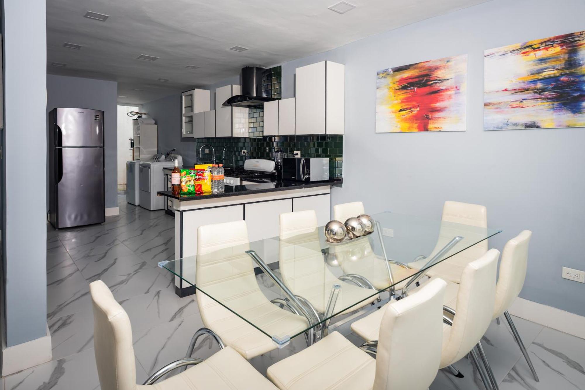 Apartamento Moderna Y Amplia Casa Con Sala, Netflix, Wifi Y Cocina Equipada