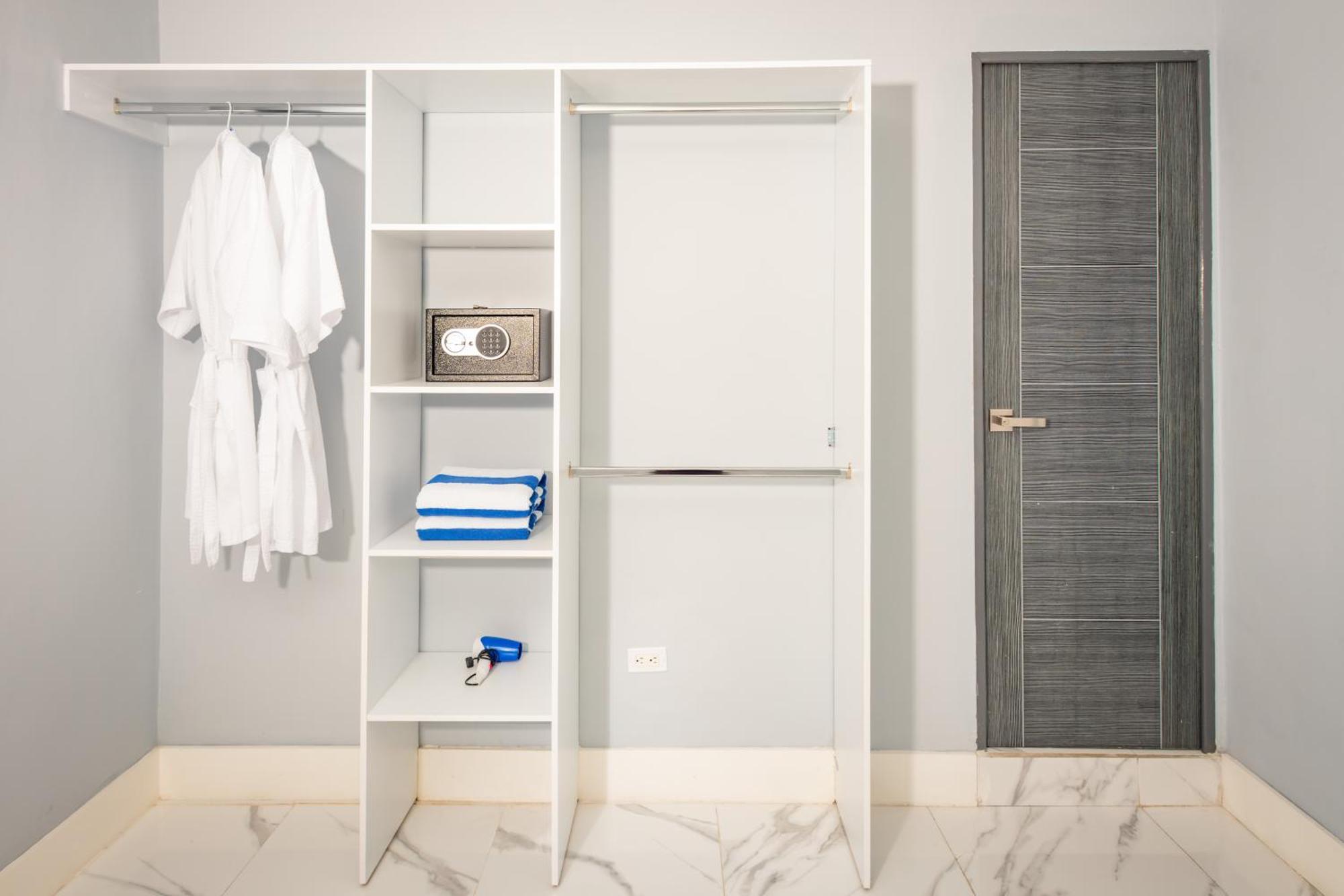 Apartamento Moderna Y Amplia Casa Con Sala, Netflix, Wifi Y Cocina Equipada