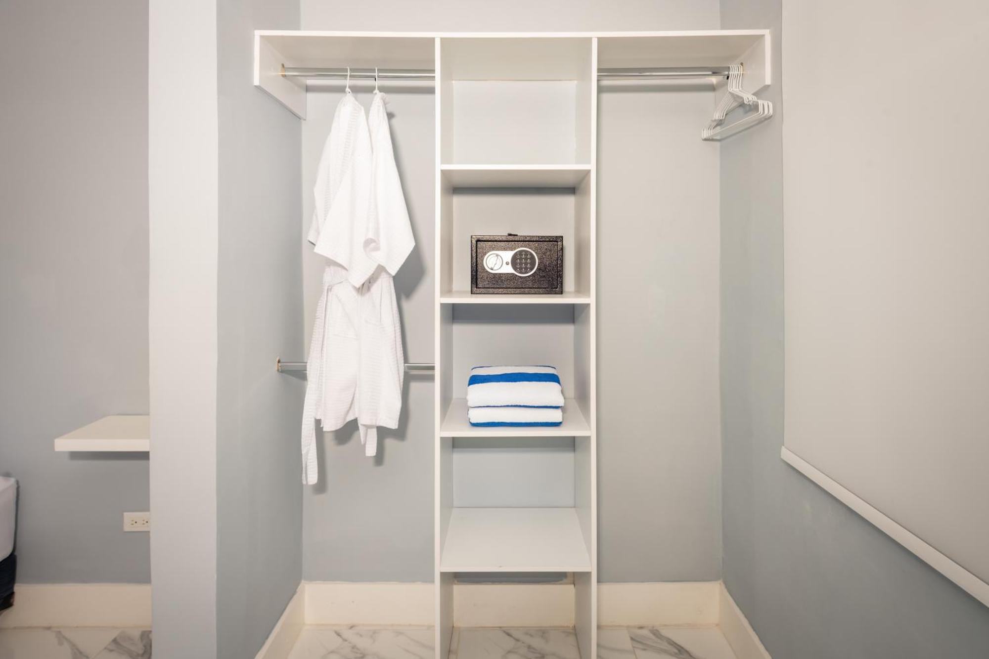 Apartamento Moderna Y Amplia Casa Con Sala, Netflix, Wifi Y Cocina Equipada Cancún