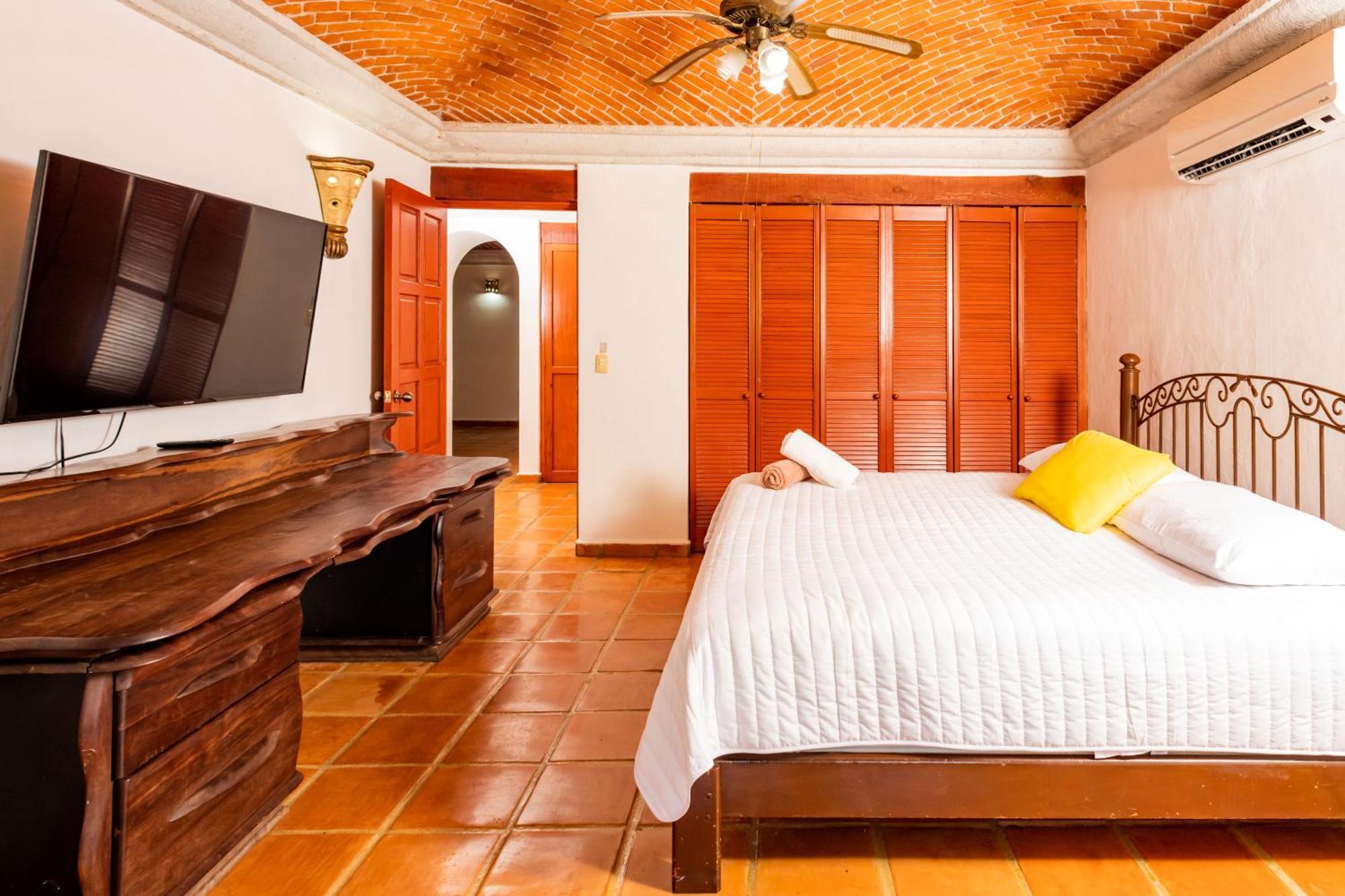 Tropically In Zone Villa *