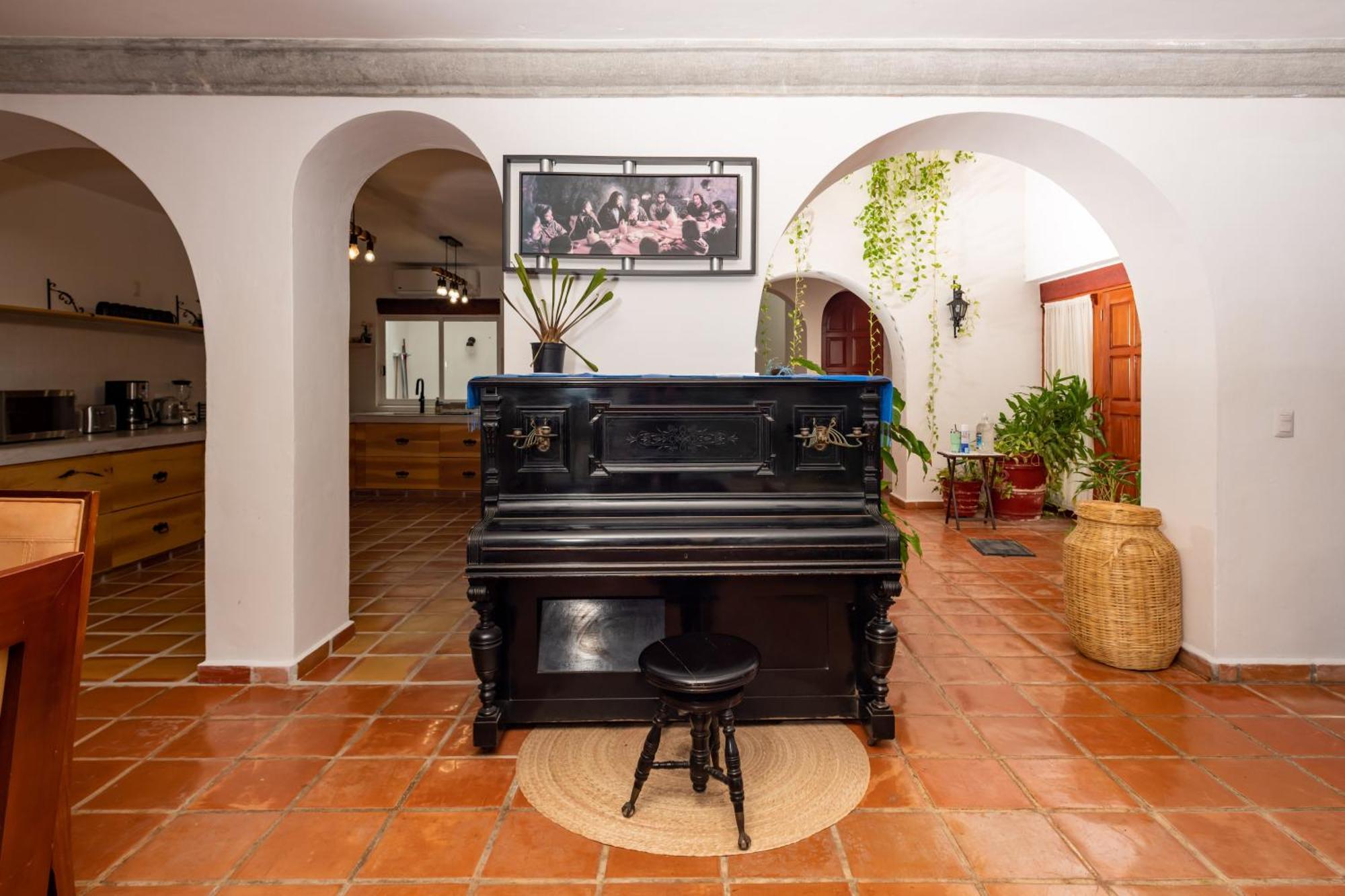 Villa Tropically In Zone *