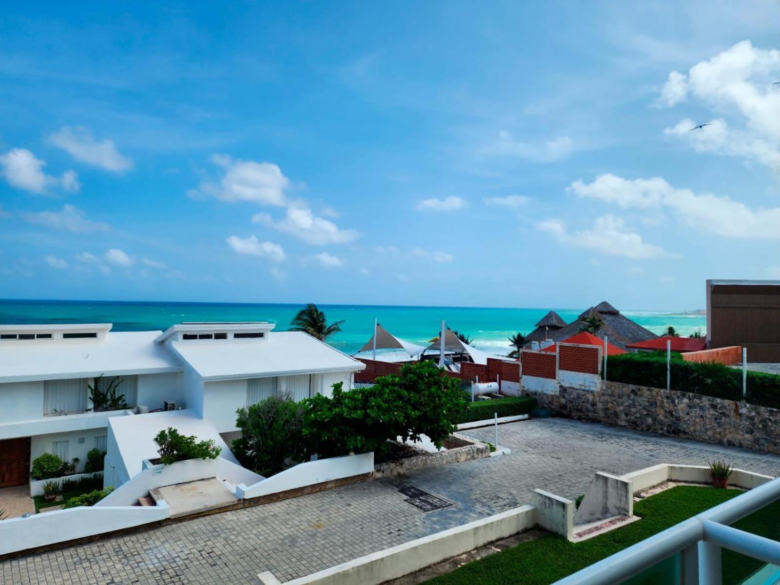 Apartment Beachfront Cancun