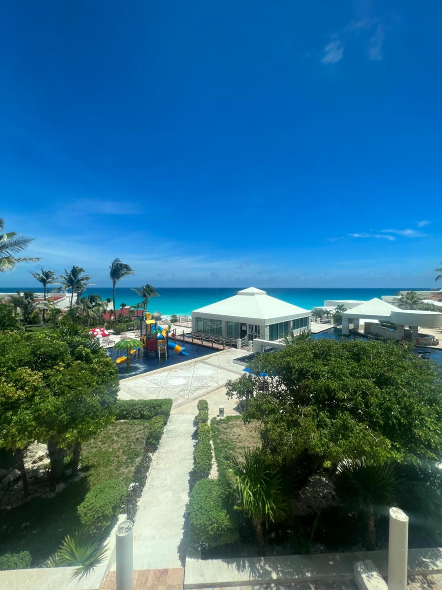 Hermoso Depto Con Vista Al Mar En Zona Hotelera. Apartamento