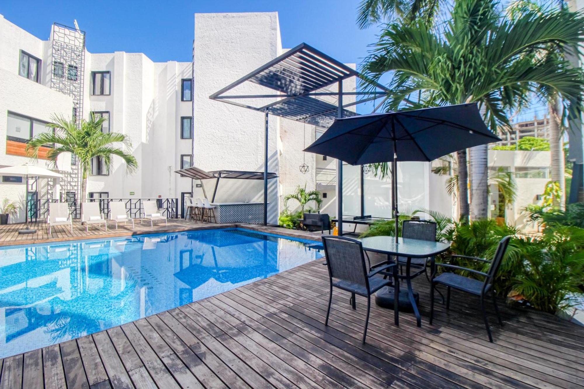 Seven Boutique Unit #36 * Cancún