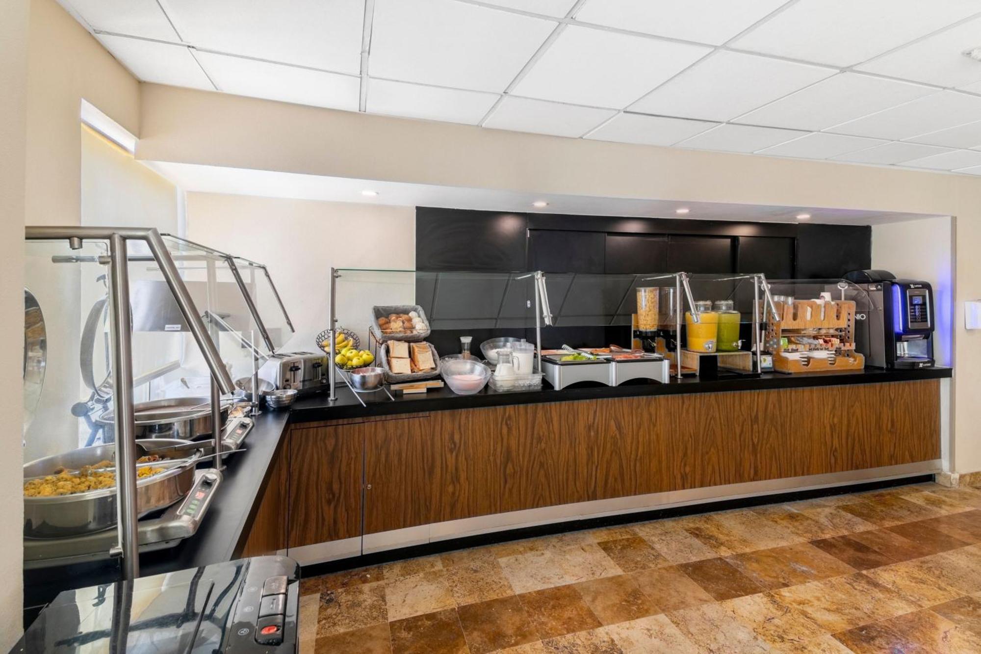 Express By Marriott Hotel