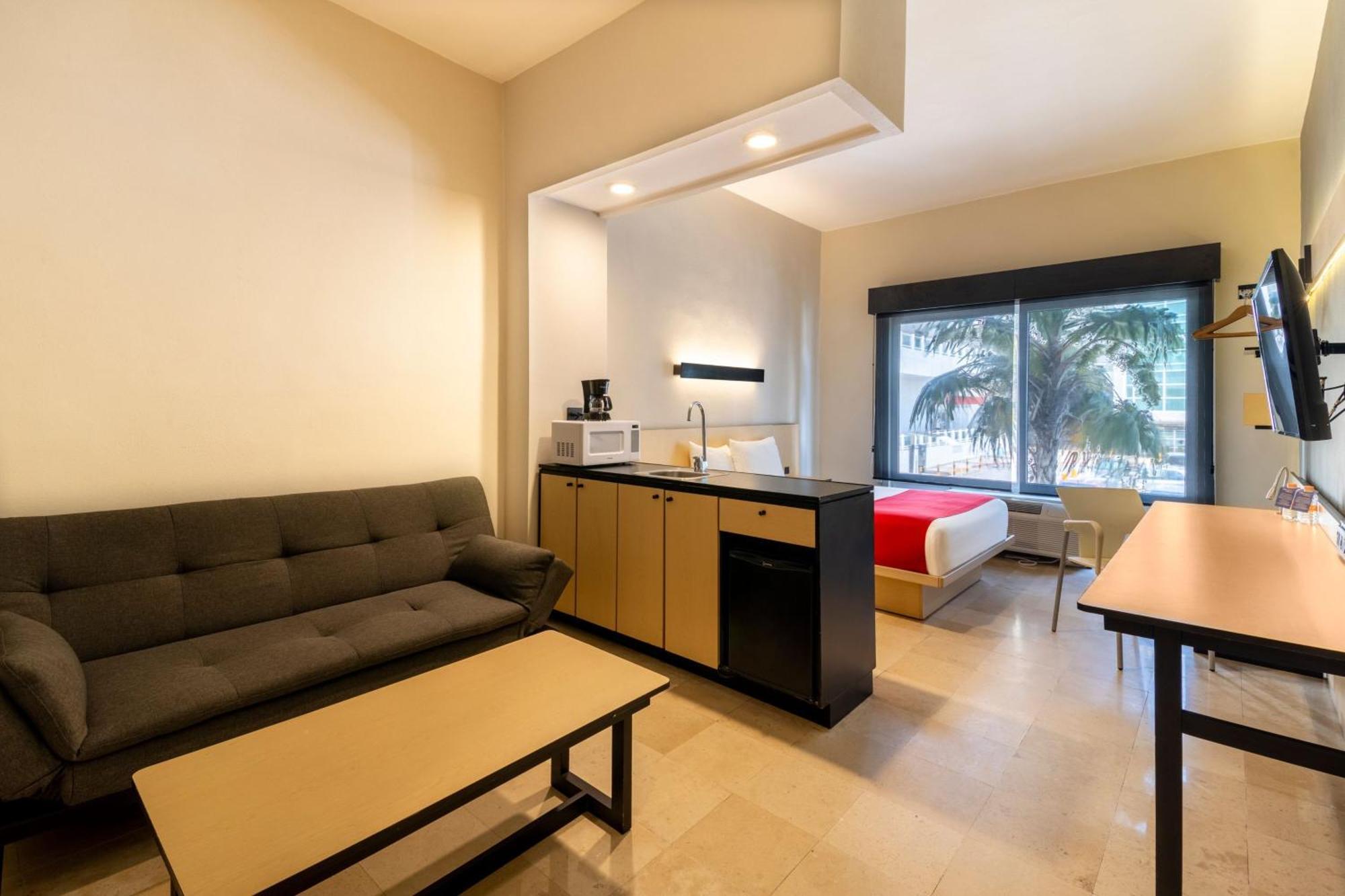 Express By Marriott Hotel 4*