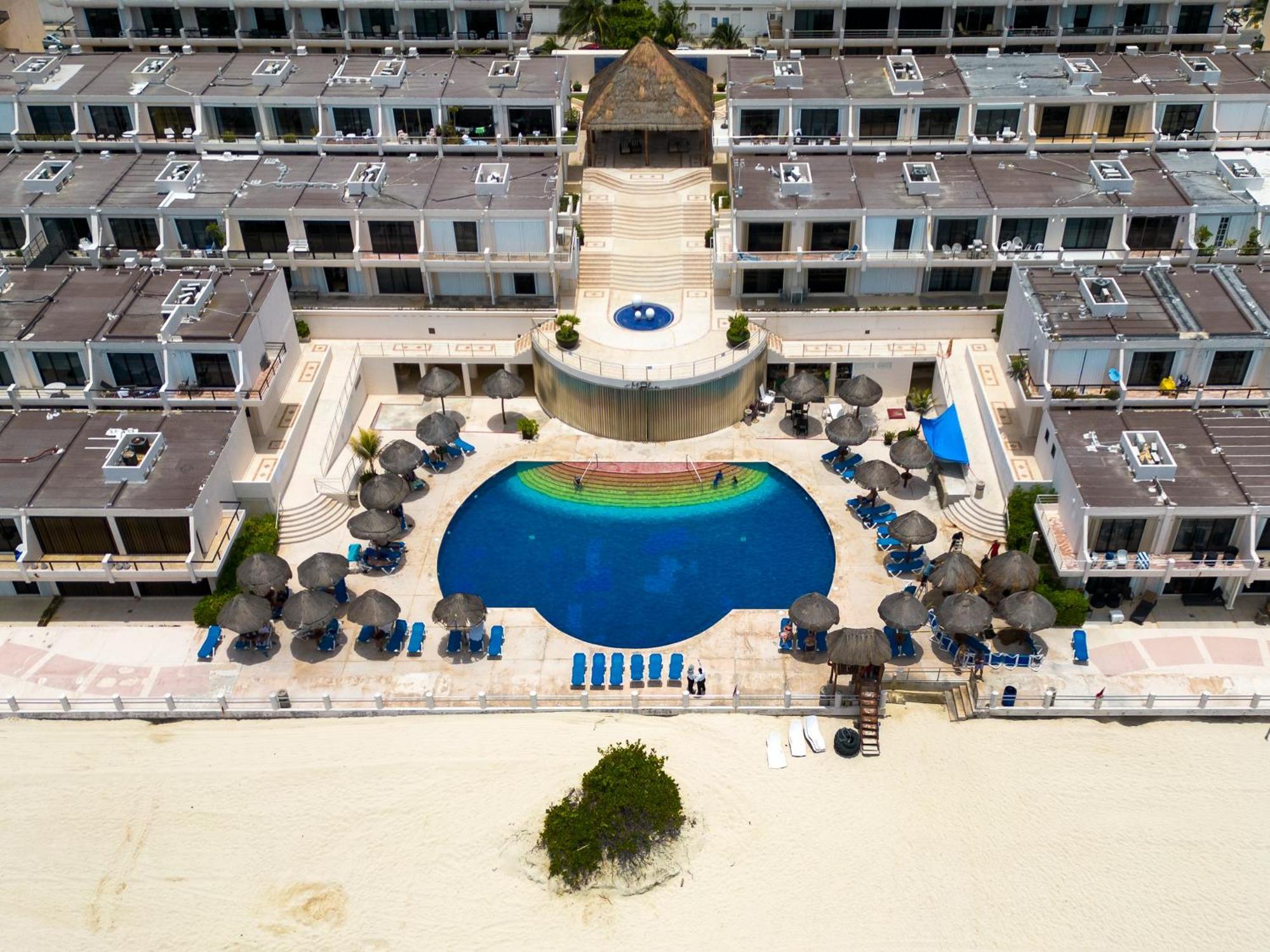 Family Vacations Ocean View * Cancún