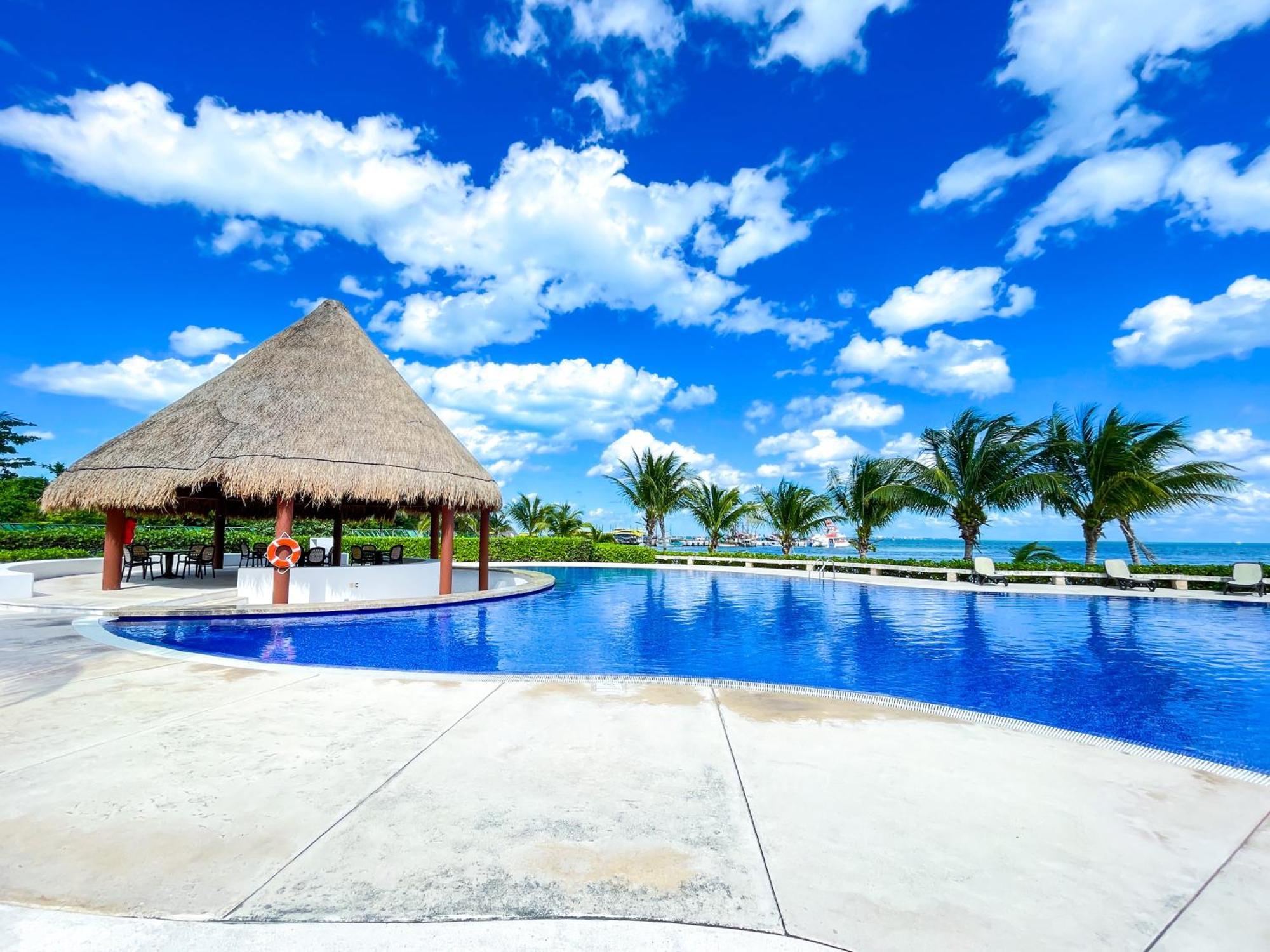 Apartamento New Beachfront Luxury Cancún