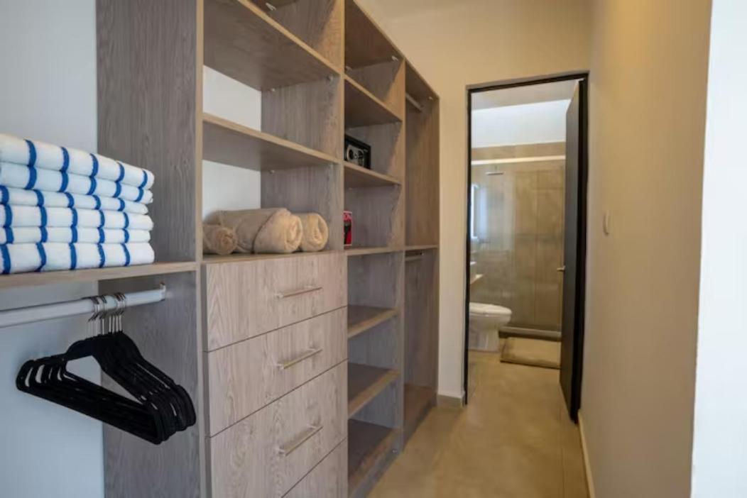 3br Modern House With Pool & Bbq - Great Location! Сasa de vacaciones *