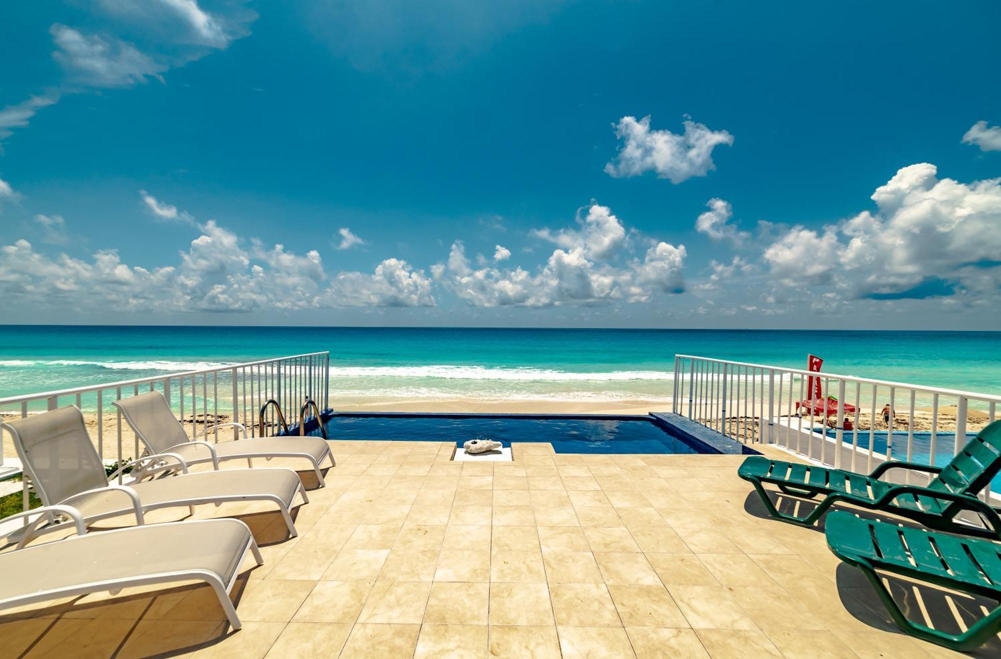 Brisas Shore - Heated Private Pool Apartamento Cancún