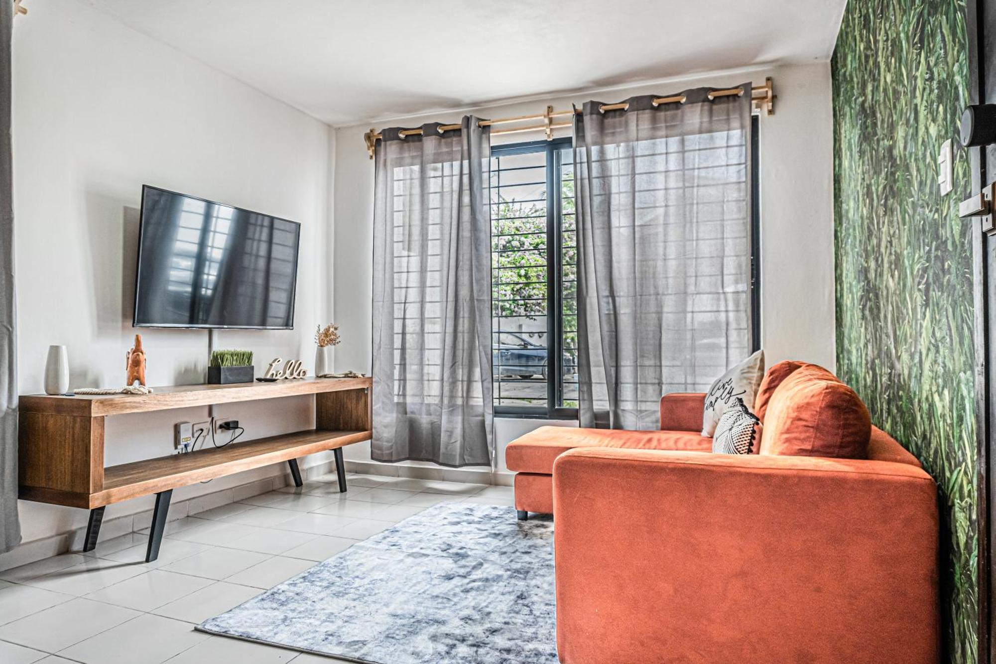 Pako - Luxurious & Spacious 2 Bedroom Close To The Beach, Free Wi-fi, Ideal Location In Downtown Centro Cancún