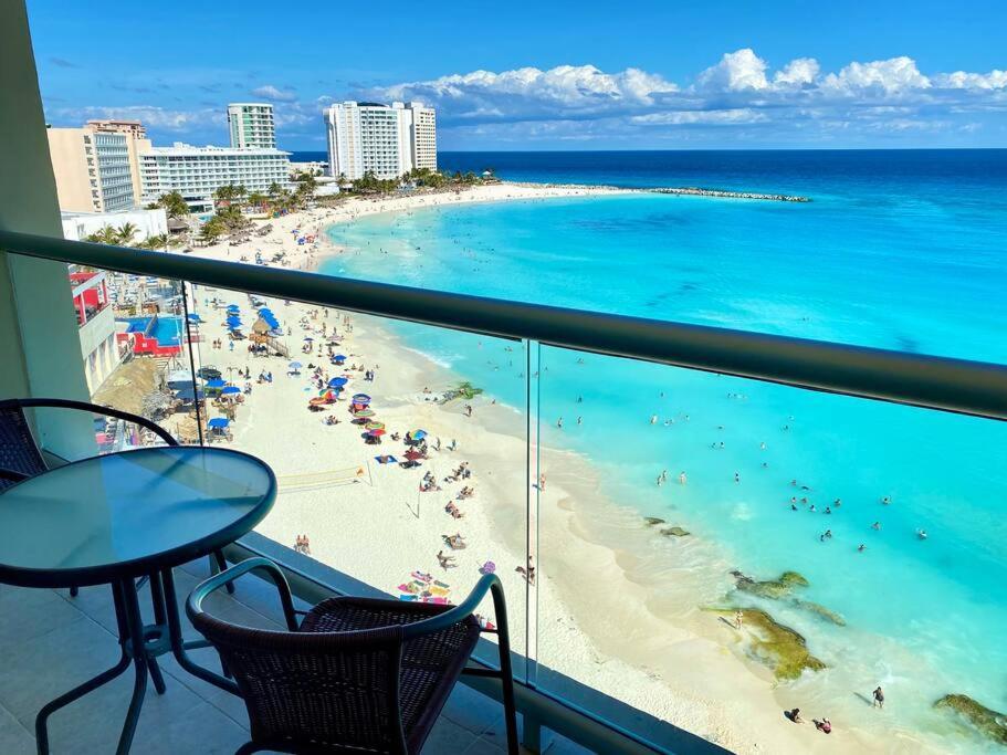 Oceanfront Studio/amazing Views Cancún