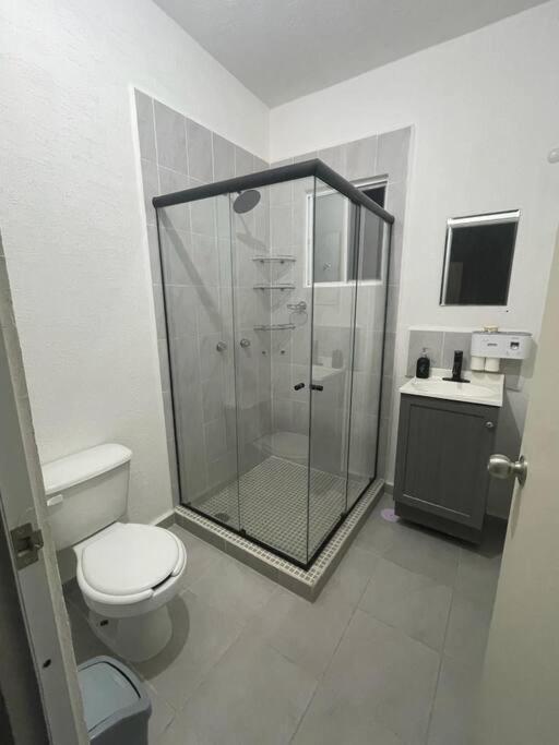 Casa Con Alberca En Residencial Privado Cancún