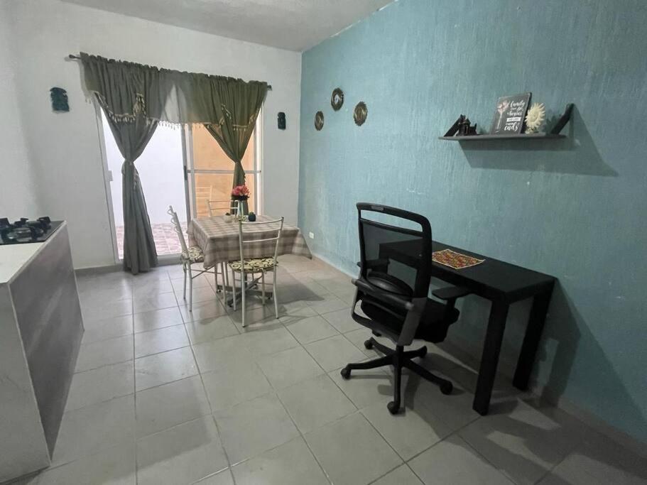 Casa Con Alberca En Residencial Privado