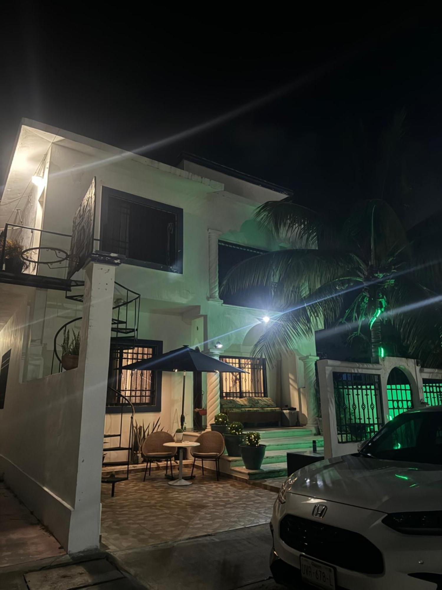 Caribbean Queen Homestay Cancun