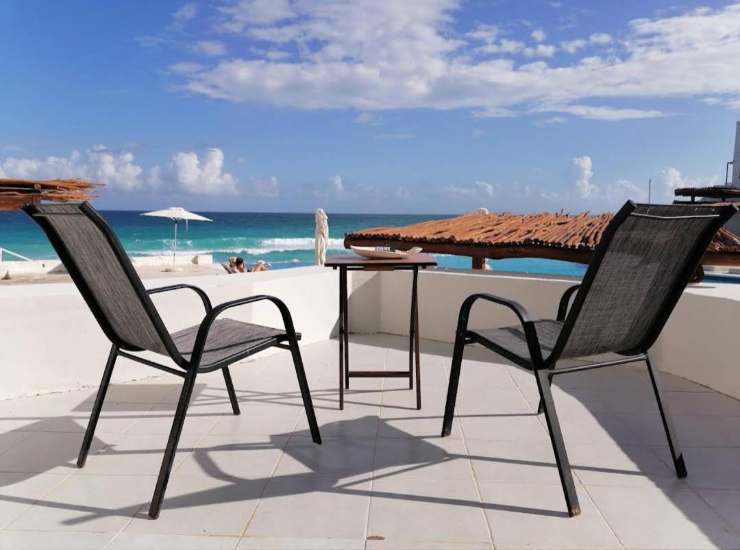 Beachfront With Ocean View Apartamento *