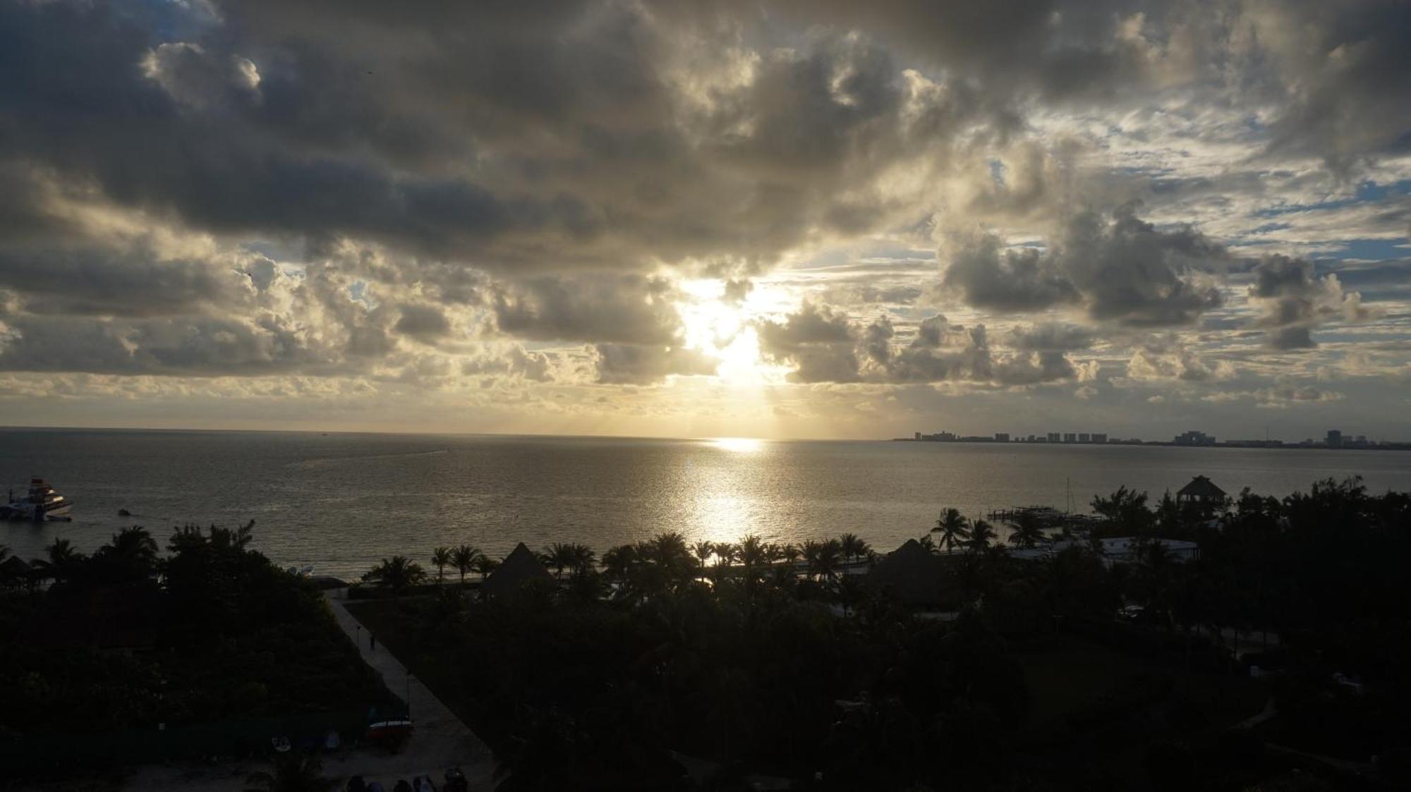 Well Equipped With Splendid Sea View Apartamento *