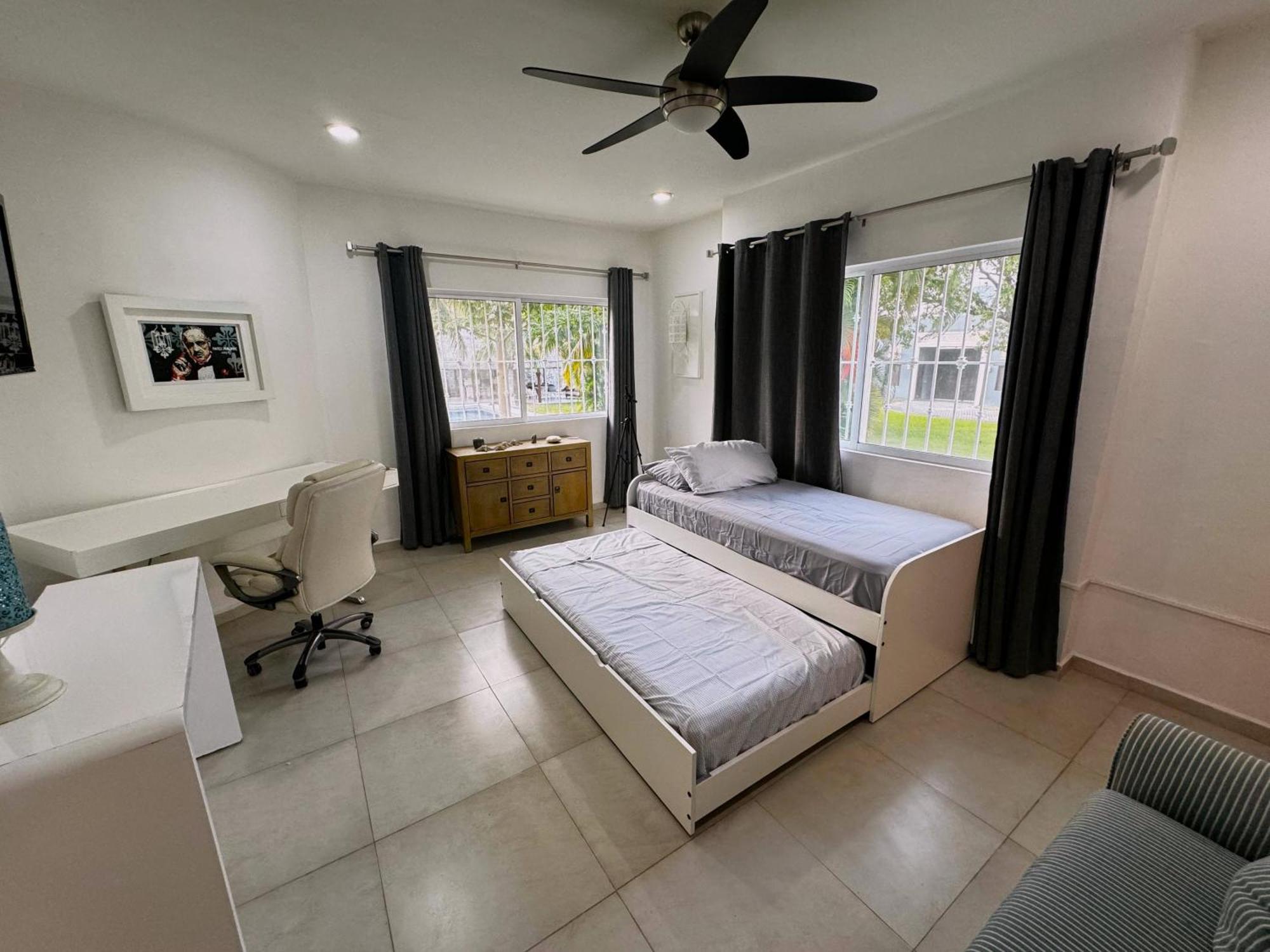 Harmony Garden Holiday home *