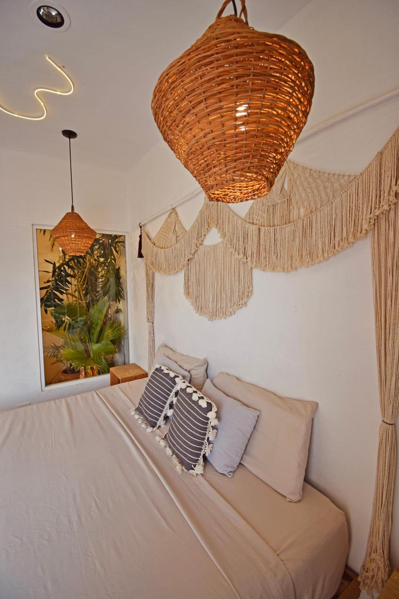 Tropical Bedroom -casa Nomis * Cancún