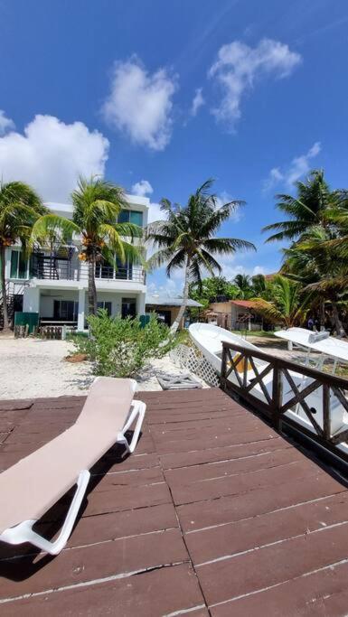 On The Seaside Sunrise Haven 7 Bedroom Villa *
