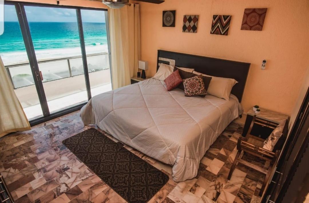 2 Bedrooms Ocean View Cancún