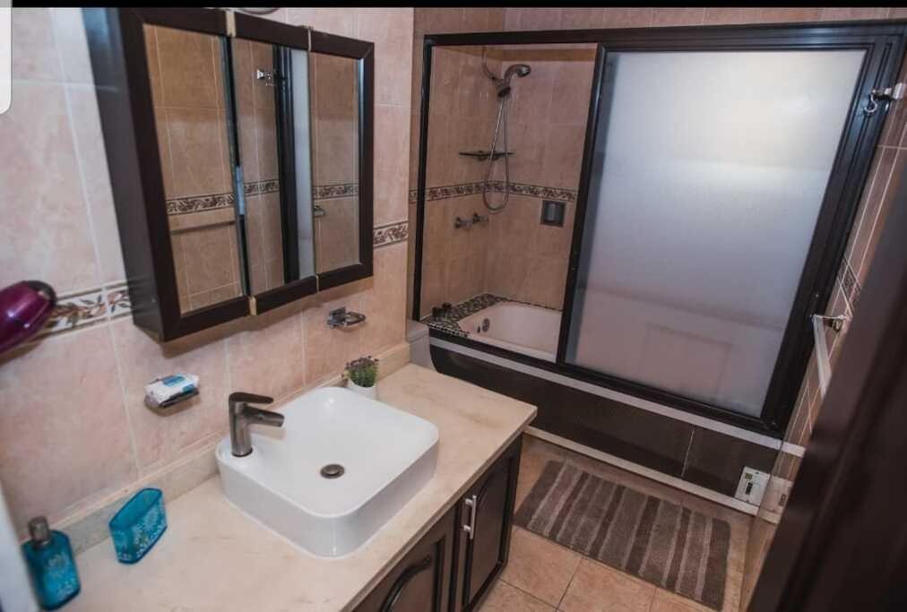 2 Bedrooms Ocean View Apartamento Cancún