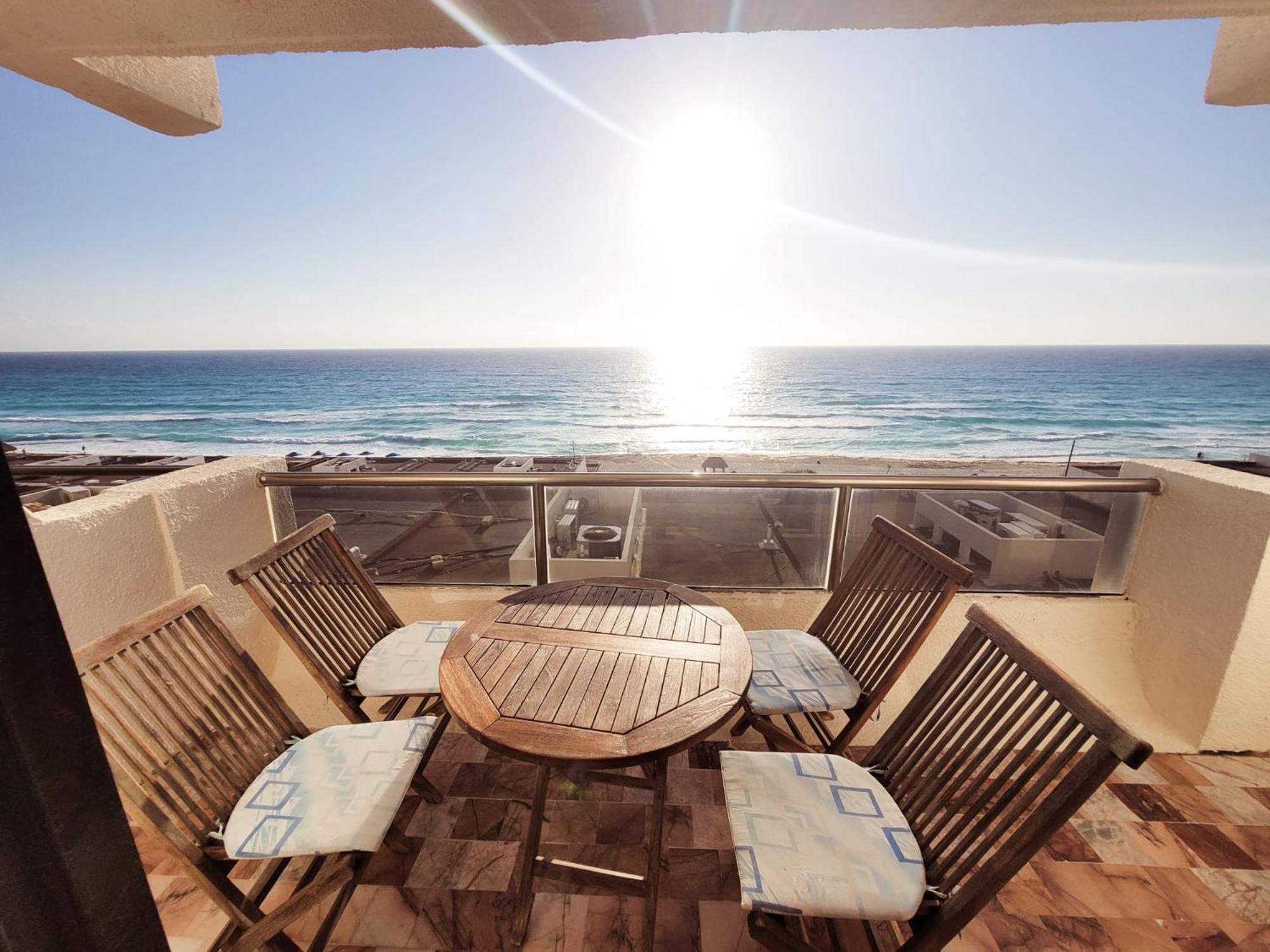 2 Bedrooms Ocean View Cancún
