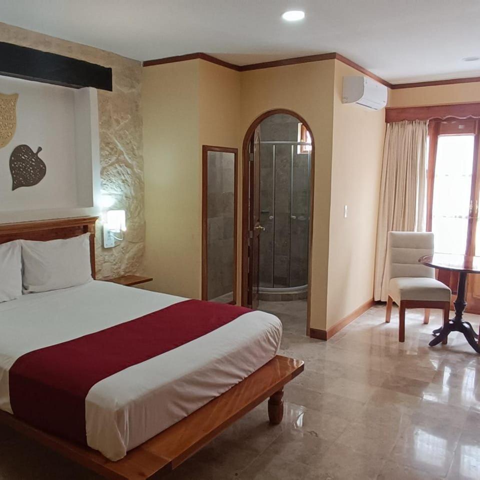 Deluxe Suites *