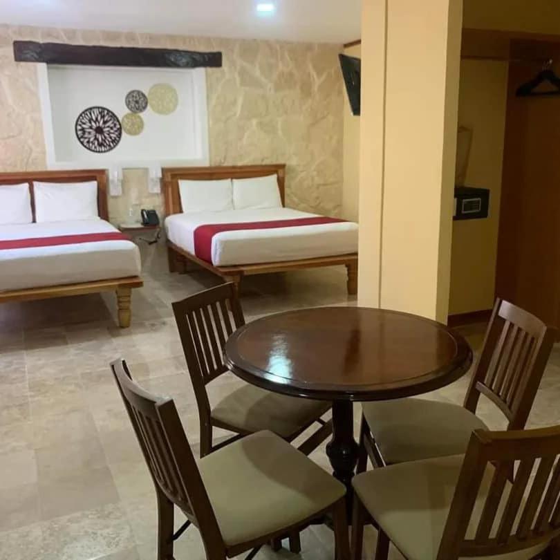 Deluxe Suites Cancún