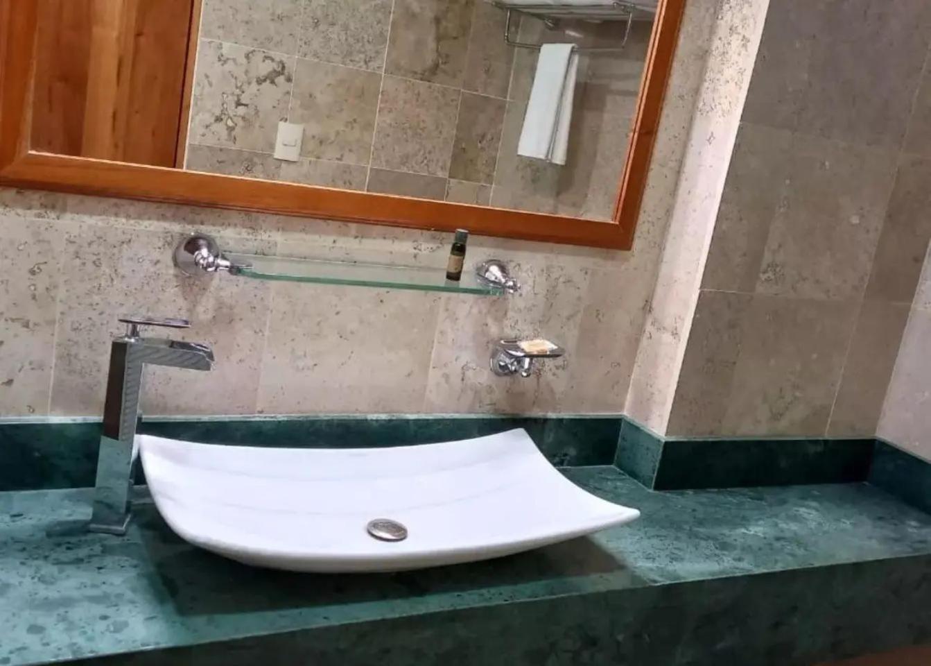 Deluxe Suites Apartamento *