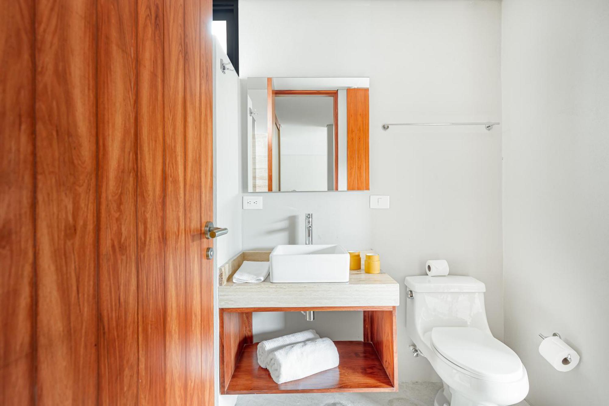 Stylish Large Loft With Pool Apartamento *