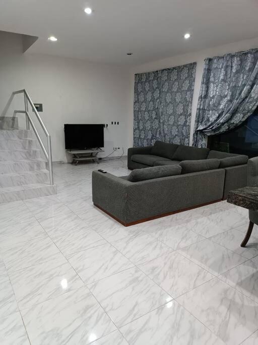 Villa Gorgeous 7 Bedrooms Oasis